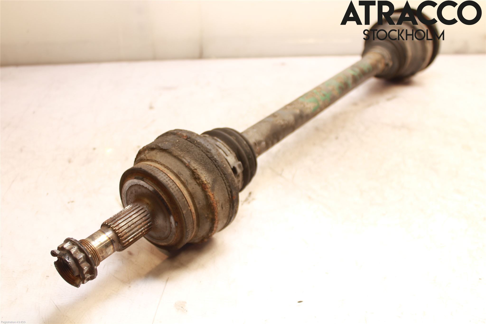 Mercedes-Benz MB S-KLASS (W221) 05-13 Drivaxel Bak Höger