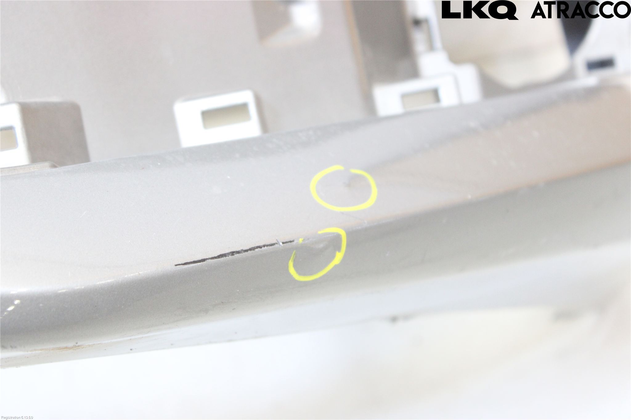Toyota AURIS 13-19 Stötfångarbeklädnad Fram
