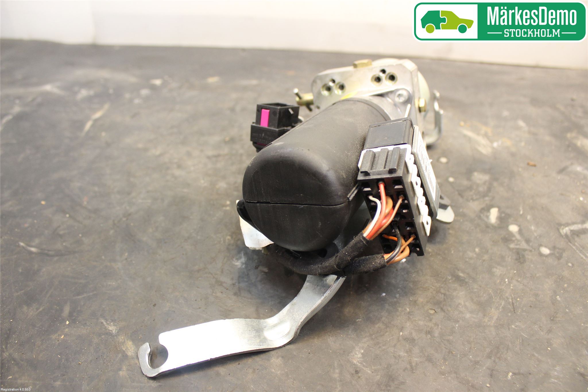 Volkswagen VW BEETLE 98-10 Cab Motor