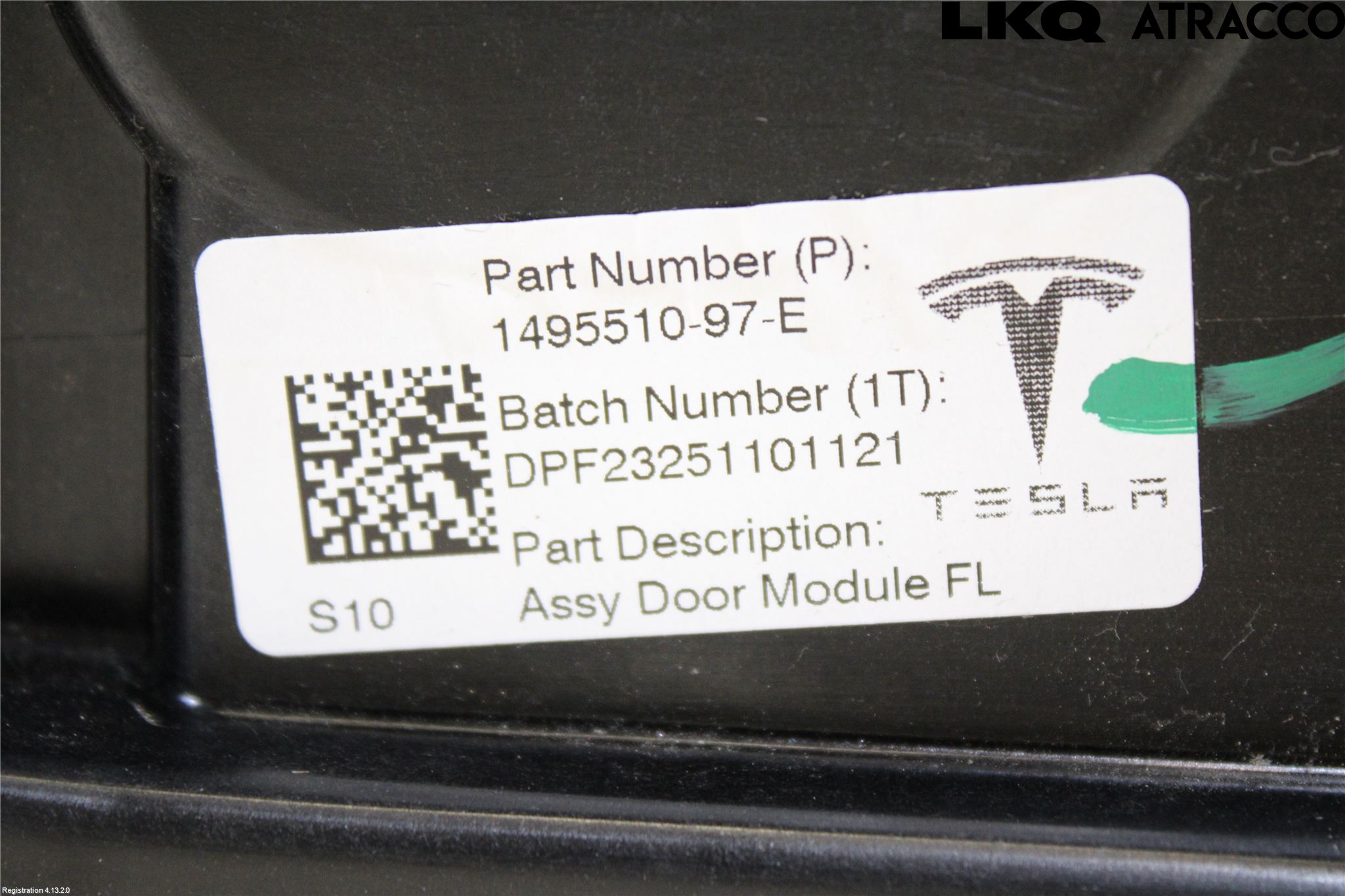 Tesla MODEL Y 21- Fönsterhissmekanism