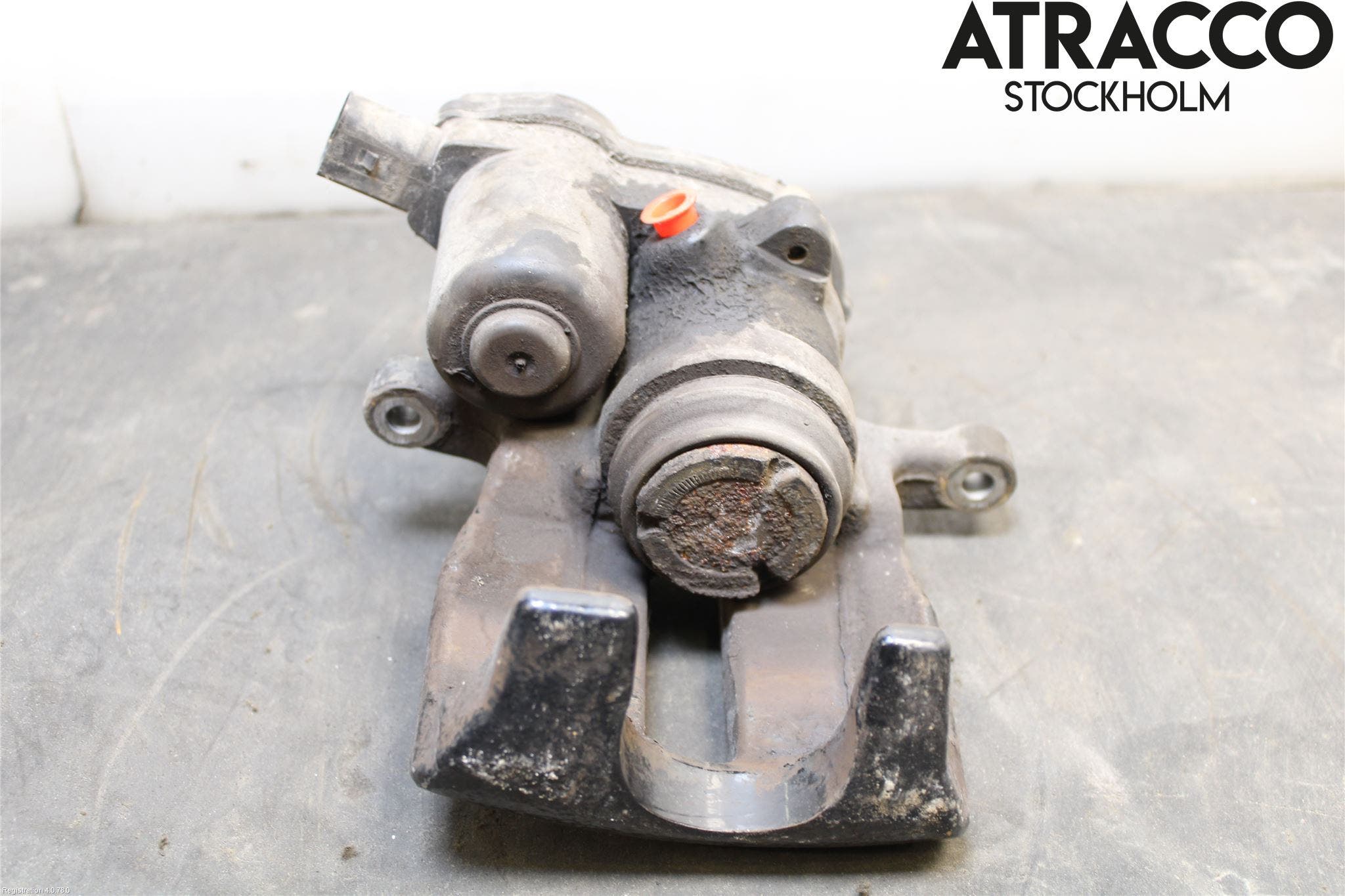 Audi Q5 09-16 Bromsok Bak Vänster