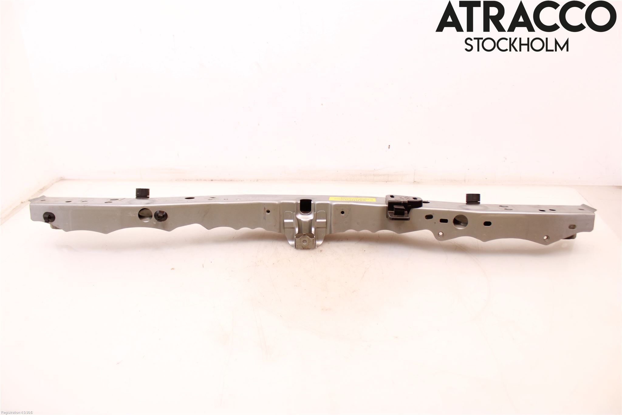 Toyota AURIS 13-19 Front Huvlåsplåt-Balk