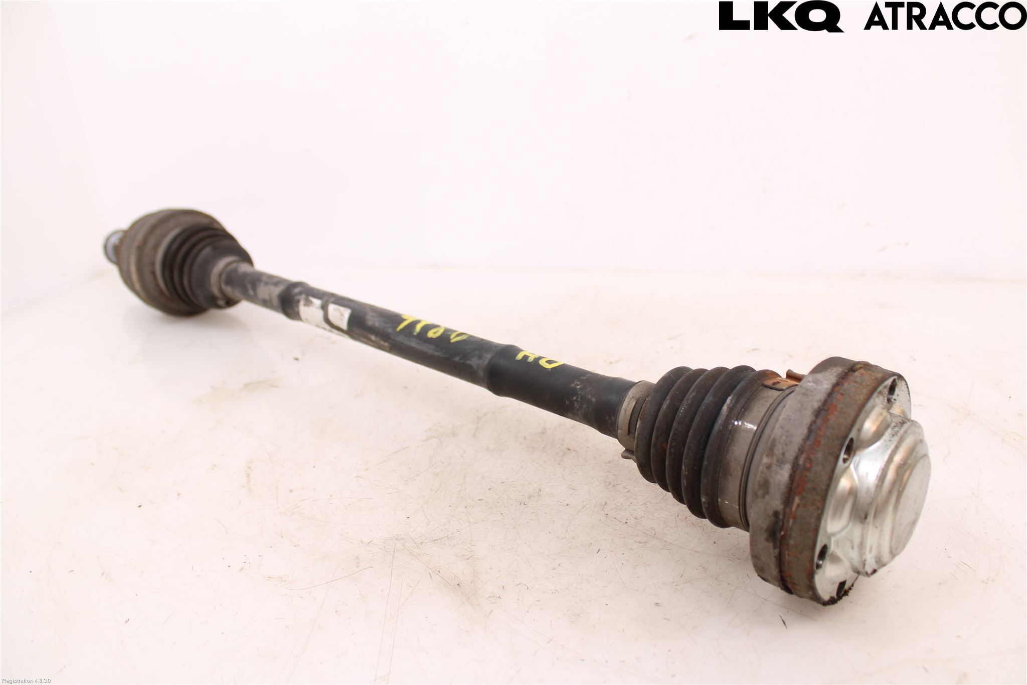 Volkswagen VW TRANSP/CARAVELLE (T6) 16-22 Drivaxel Bak Höger
