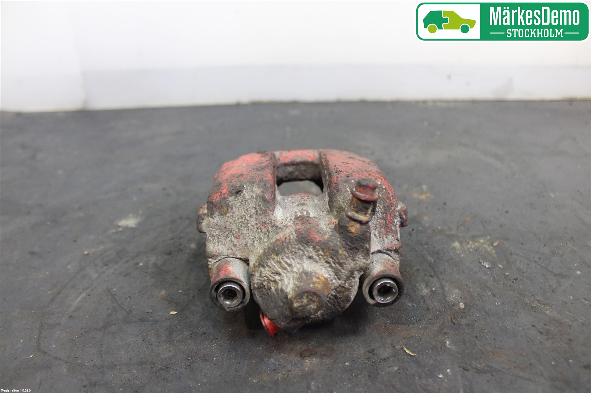 BMW 3 E46      98-05 Bromsok Bak Vänster