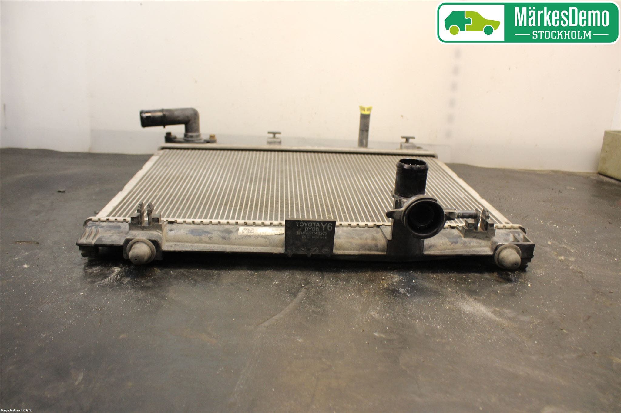 Toyota YARIS XP130 12-14 Kylare Man