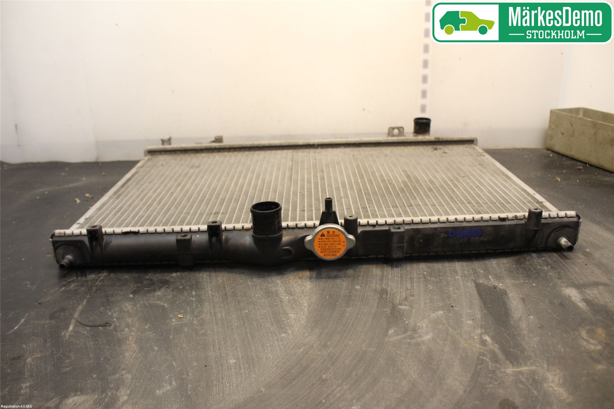 Mitsubishi SPACE STAR 98-05 Kylare Man