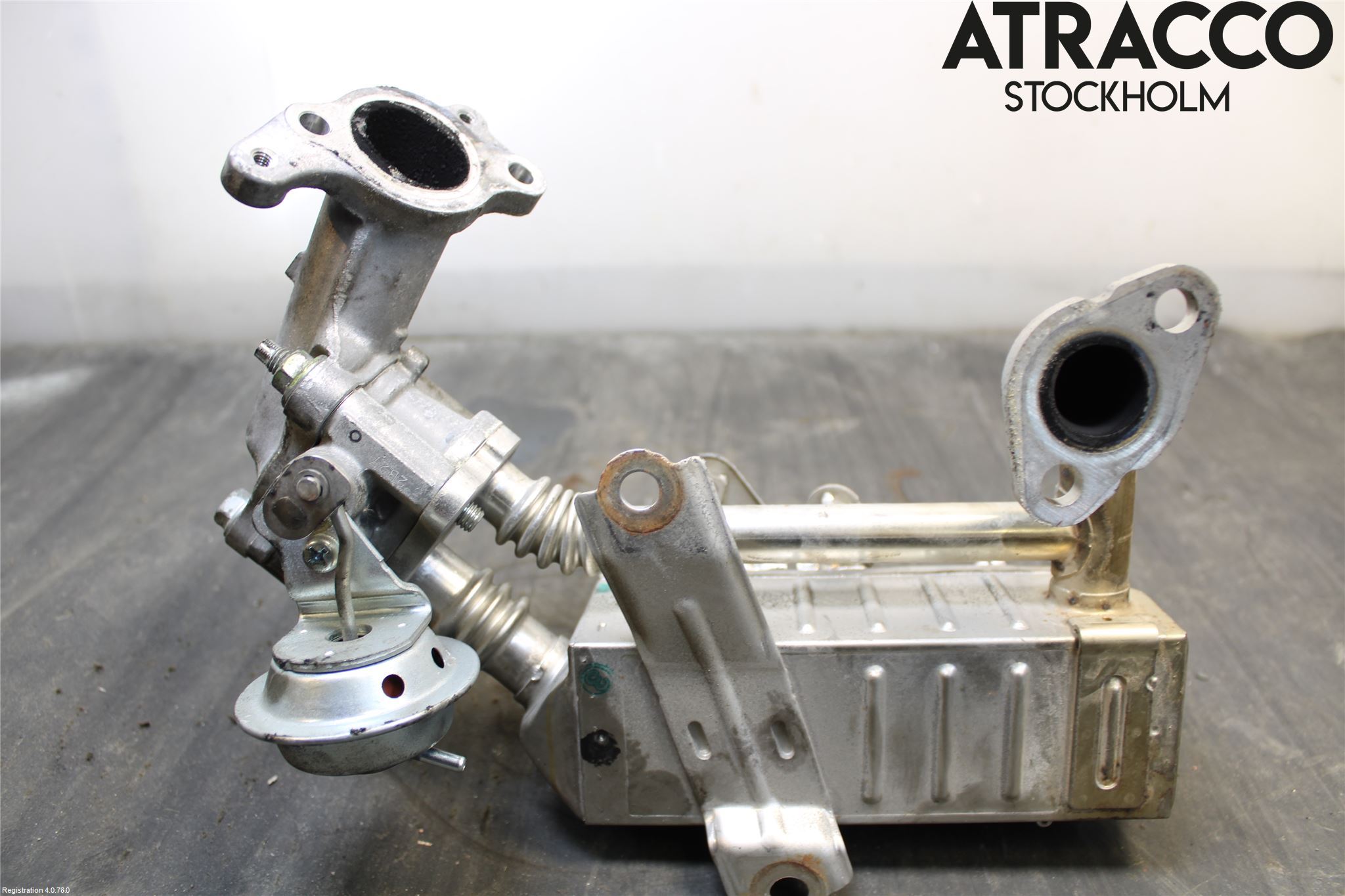 Toyota AURIS 10-12 Avgaskylare