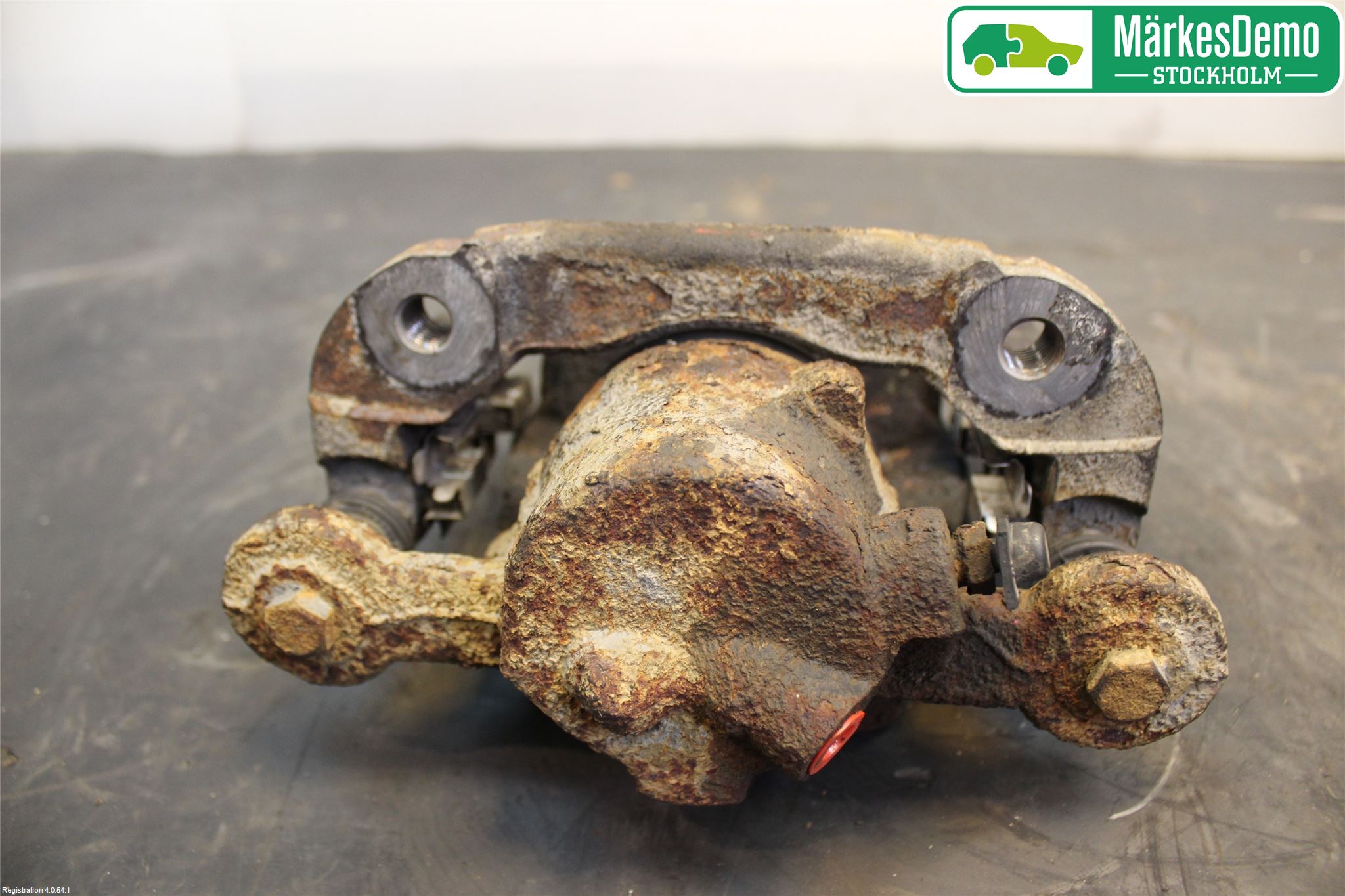 BMW 1 E87/81 5D/3D 03-11 Bromsok Fram Höger