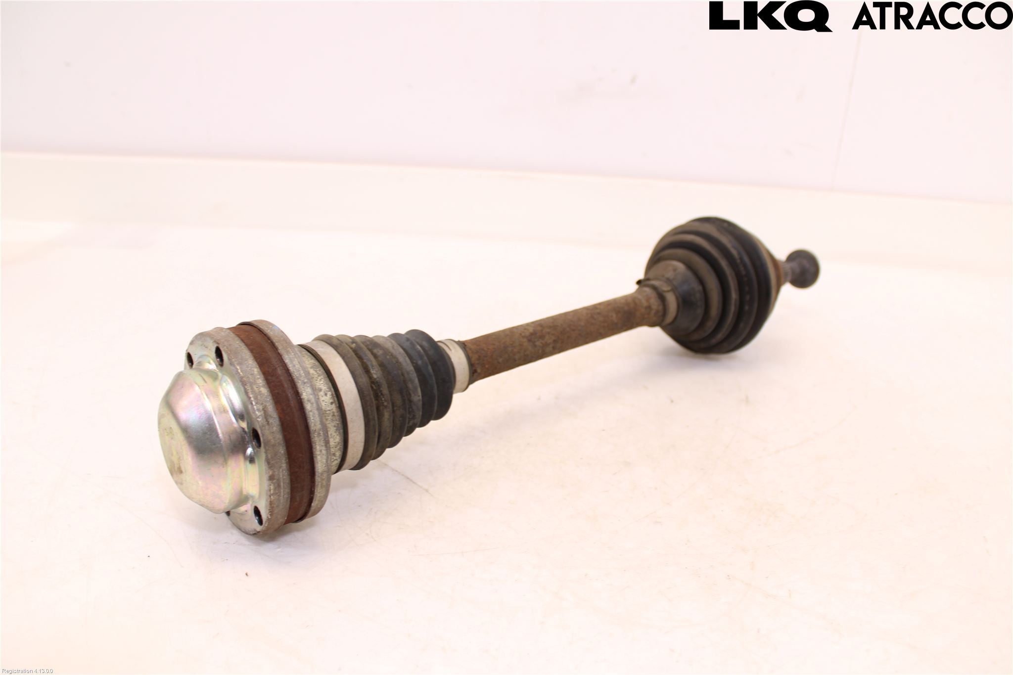 Volkswagen VW TOURAN 10-15 Drivaxel Fram Vänster