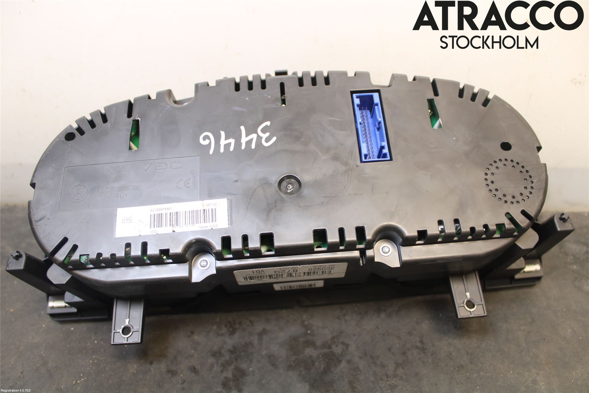 Volkswagen VW PASSAT 05-11 Instrument Komb