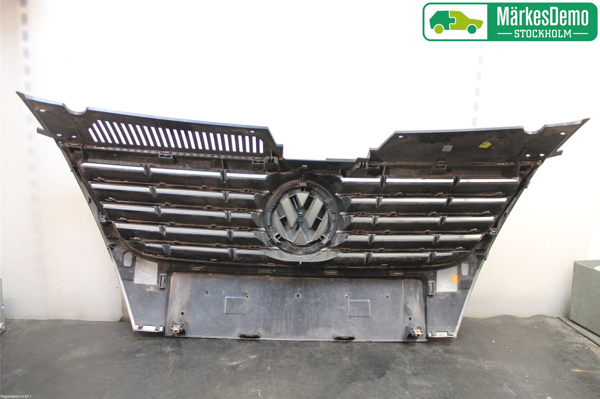 Volkswagen VW PASSAT 05-11 Grill Komp