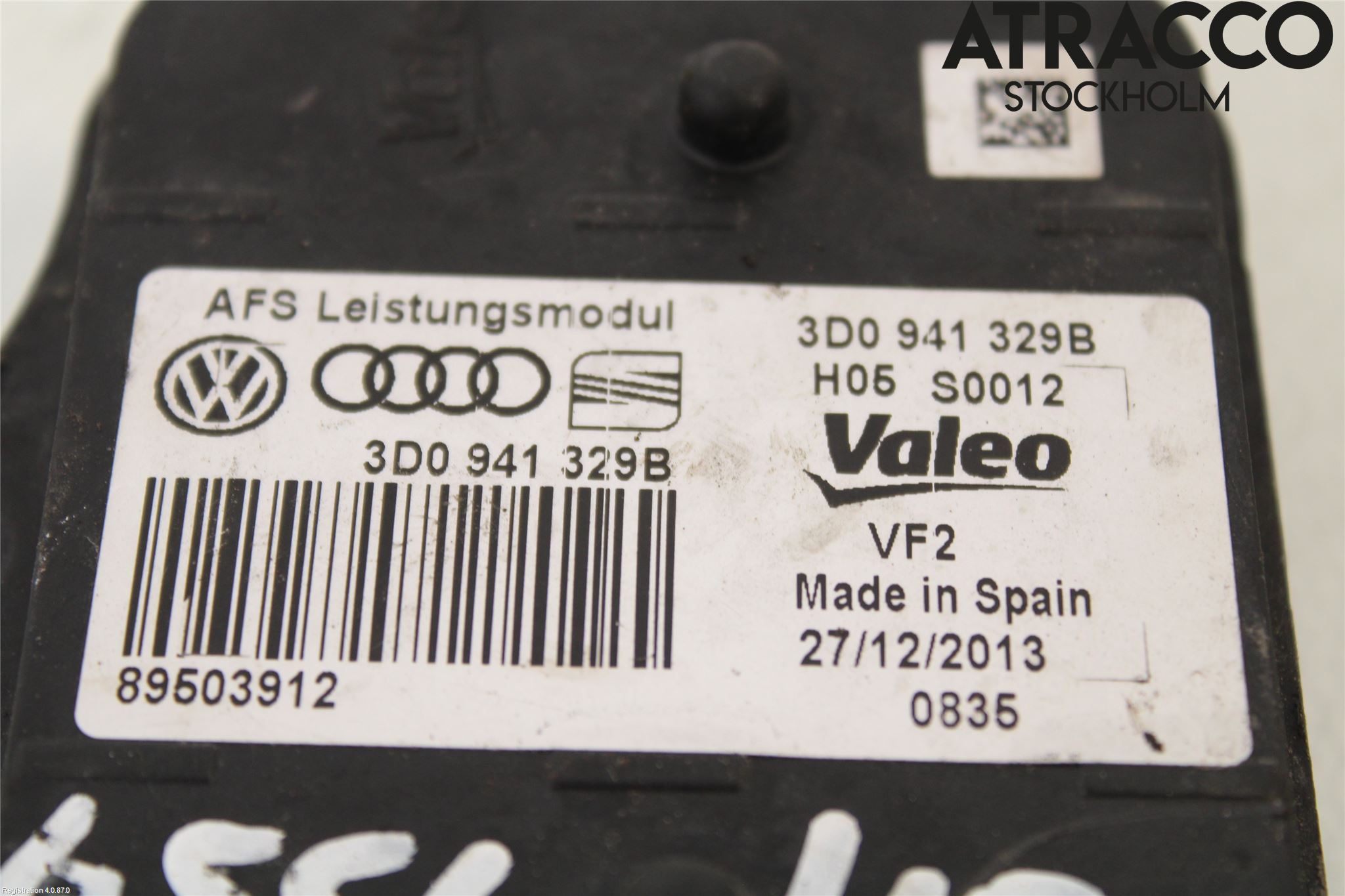 Volkswagen VW PASSAT 11-14 Styrenhet Strålkastare