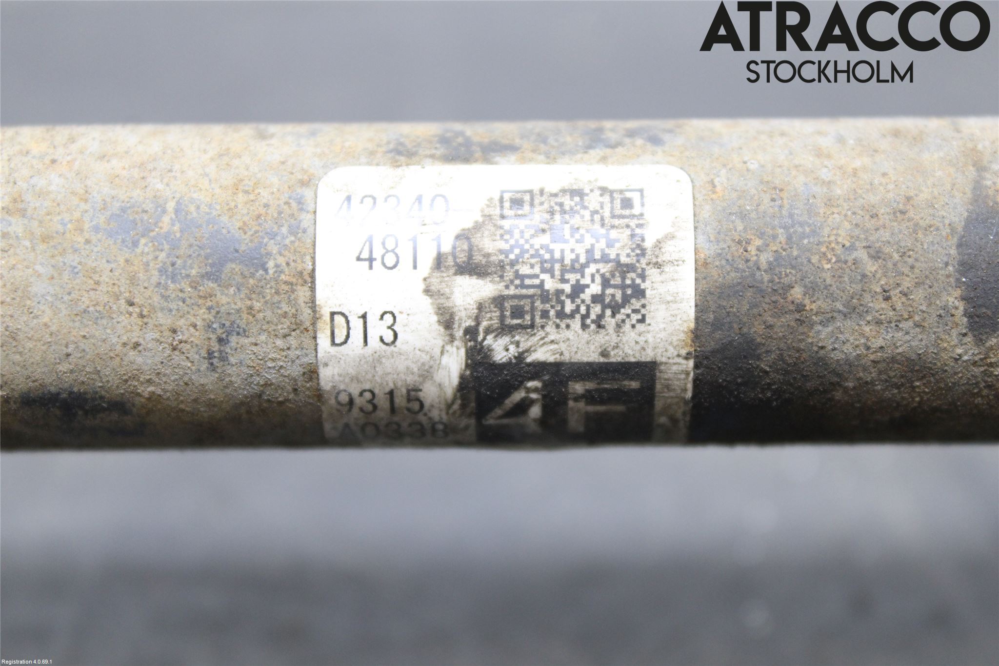 Lexus NX 300h 15-21 Drivaxel Bak Vänster