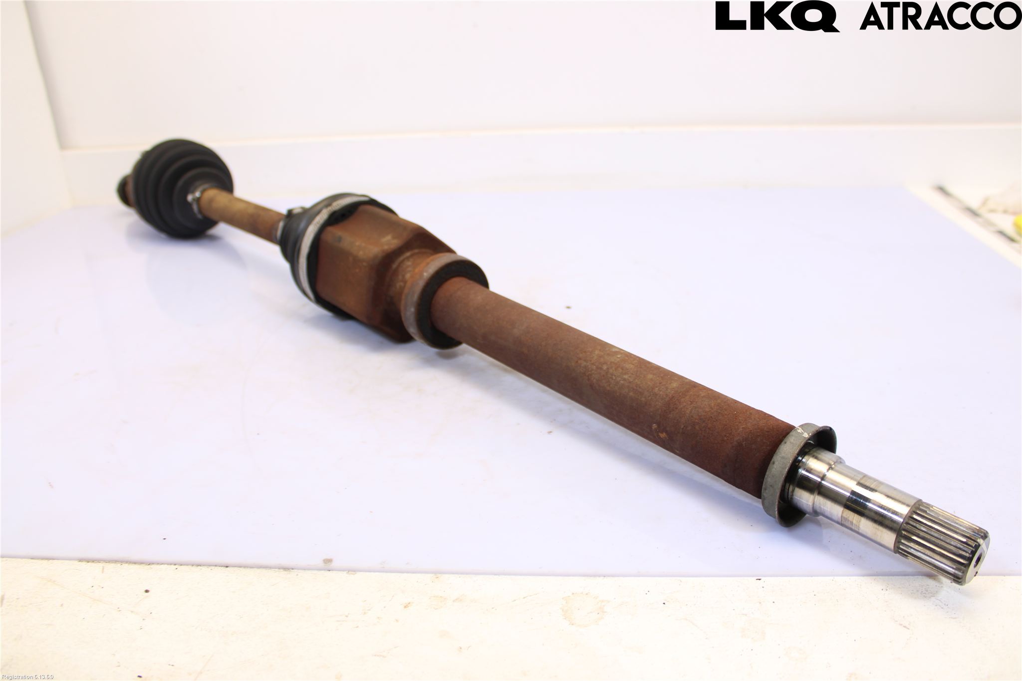 Ford TRANSIT/TOURNEO CUSTOM 13-24 Drivaxel Fram Höger