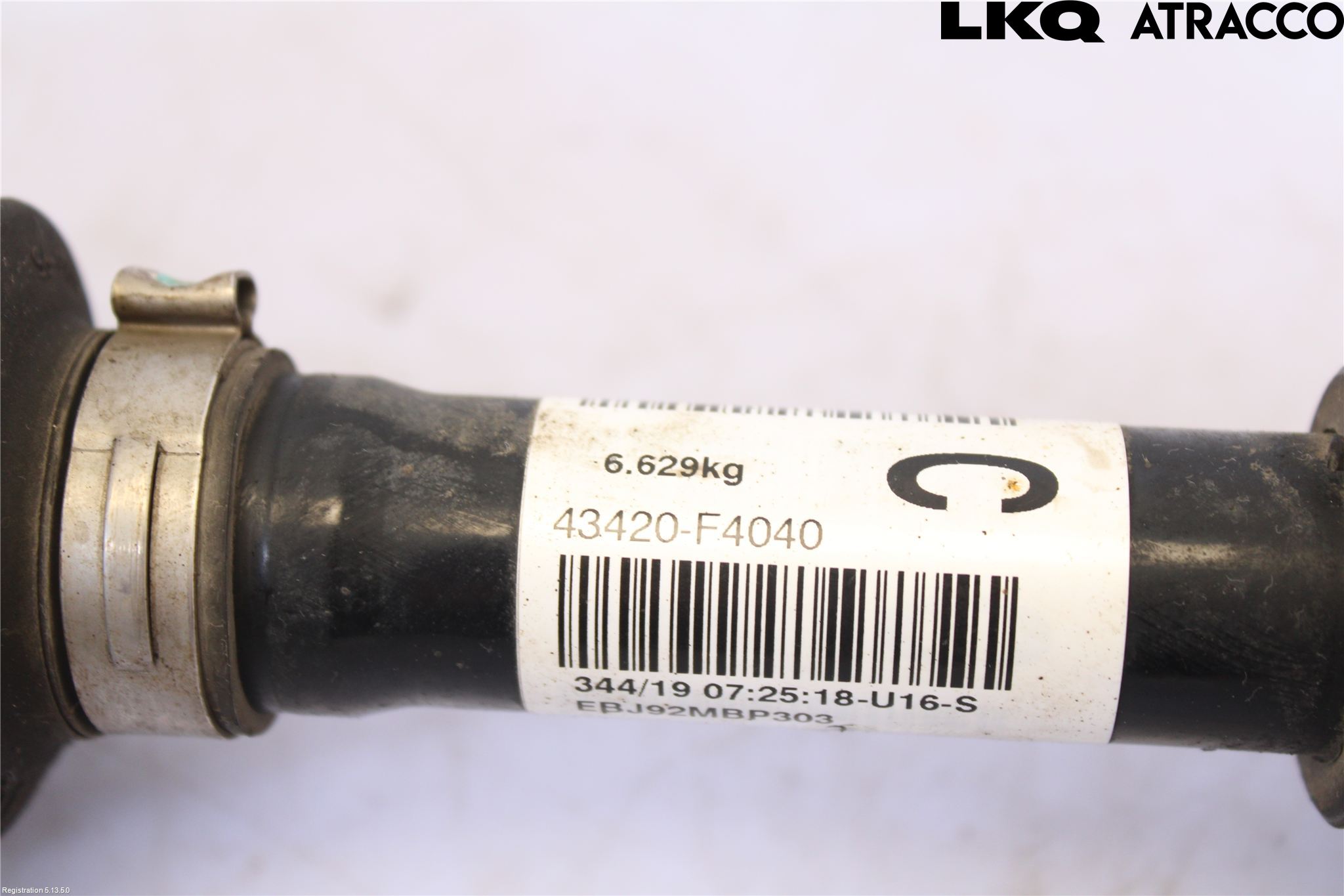 Toyota C-HR 16-23 Drivaxel Fram Vänster