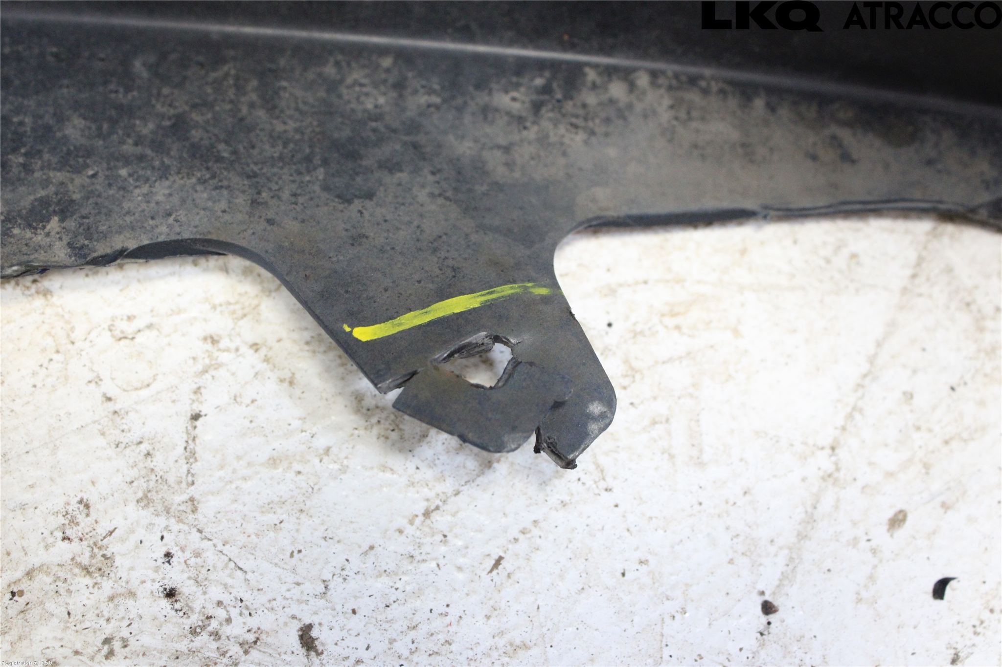 Toyota PRIUS ZVW30 09-20 Stötfångarbeklädnad Fram