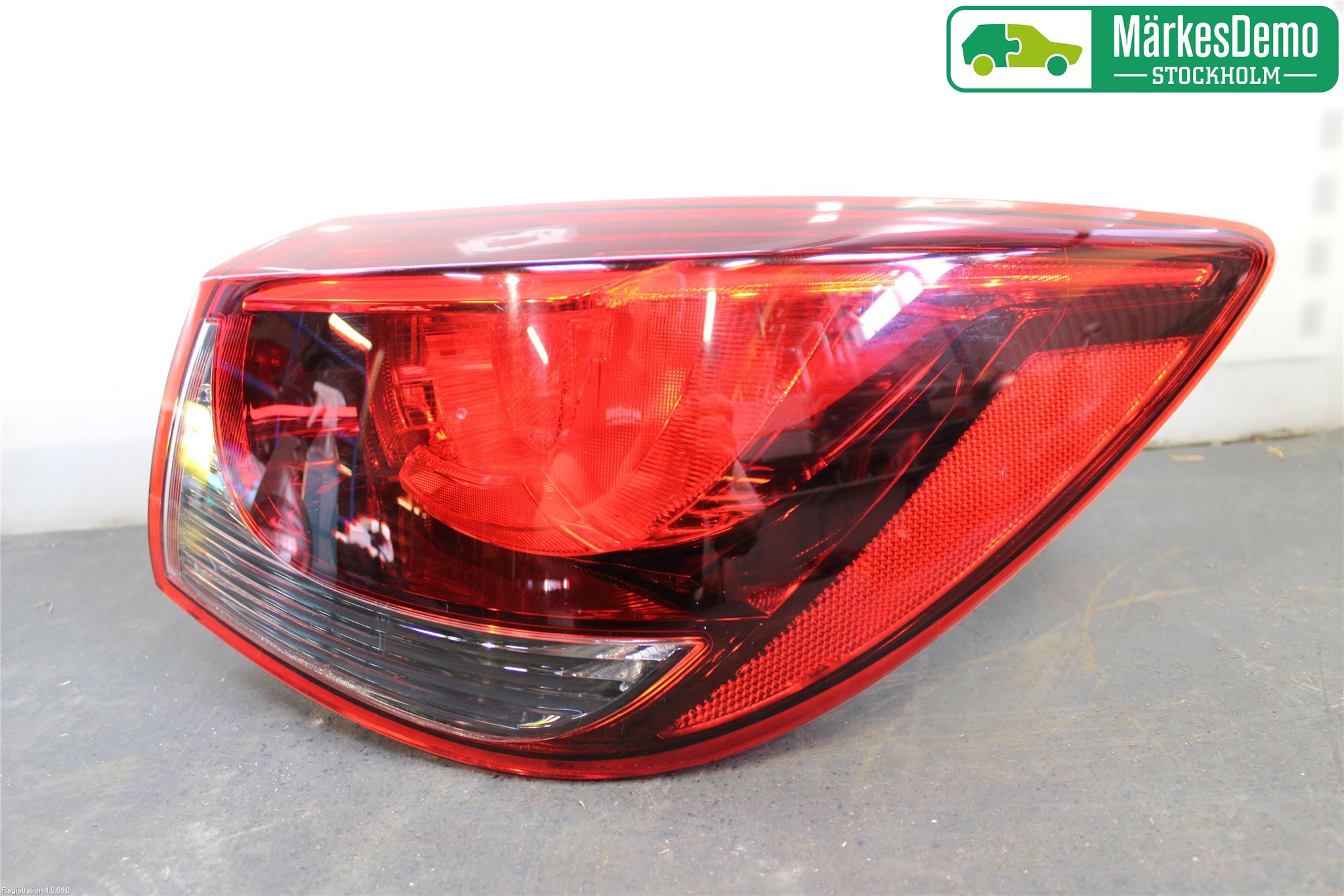 Mazda 2 (DJ) 15-22 Bakljus Höger