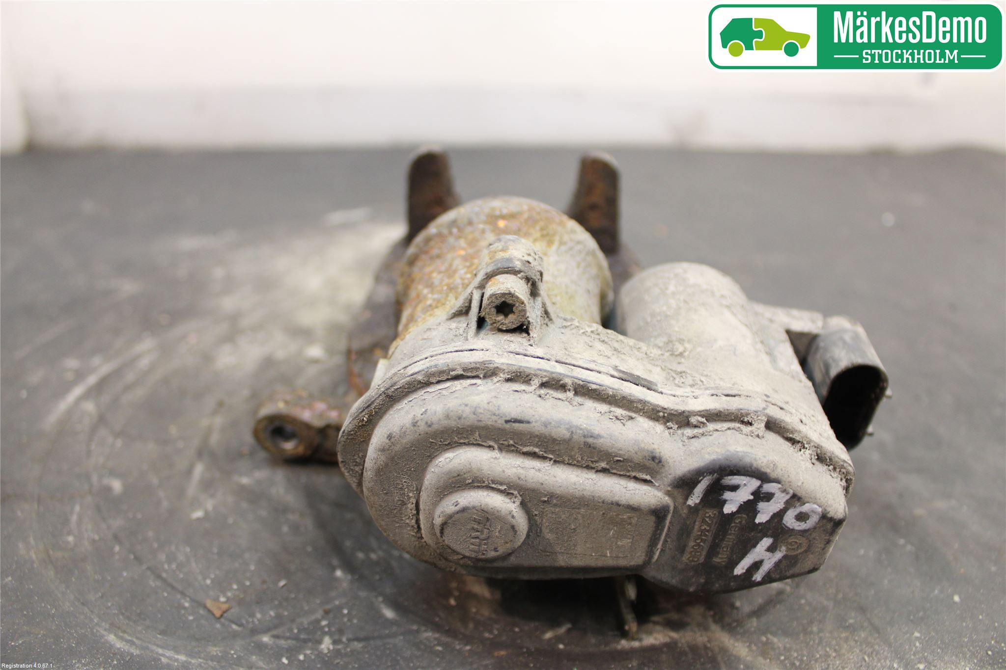 BMW 5 F10/F11/F18 09-17 Bromsok Bak Höger
