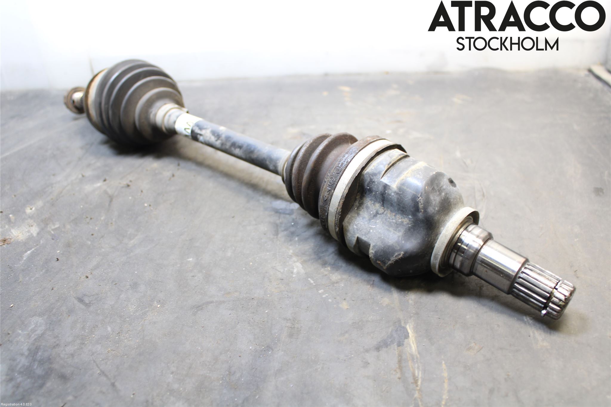 Toyota YARIS XP130 15-20 Drivaxel Fram Vänster