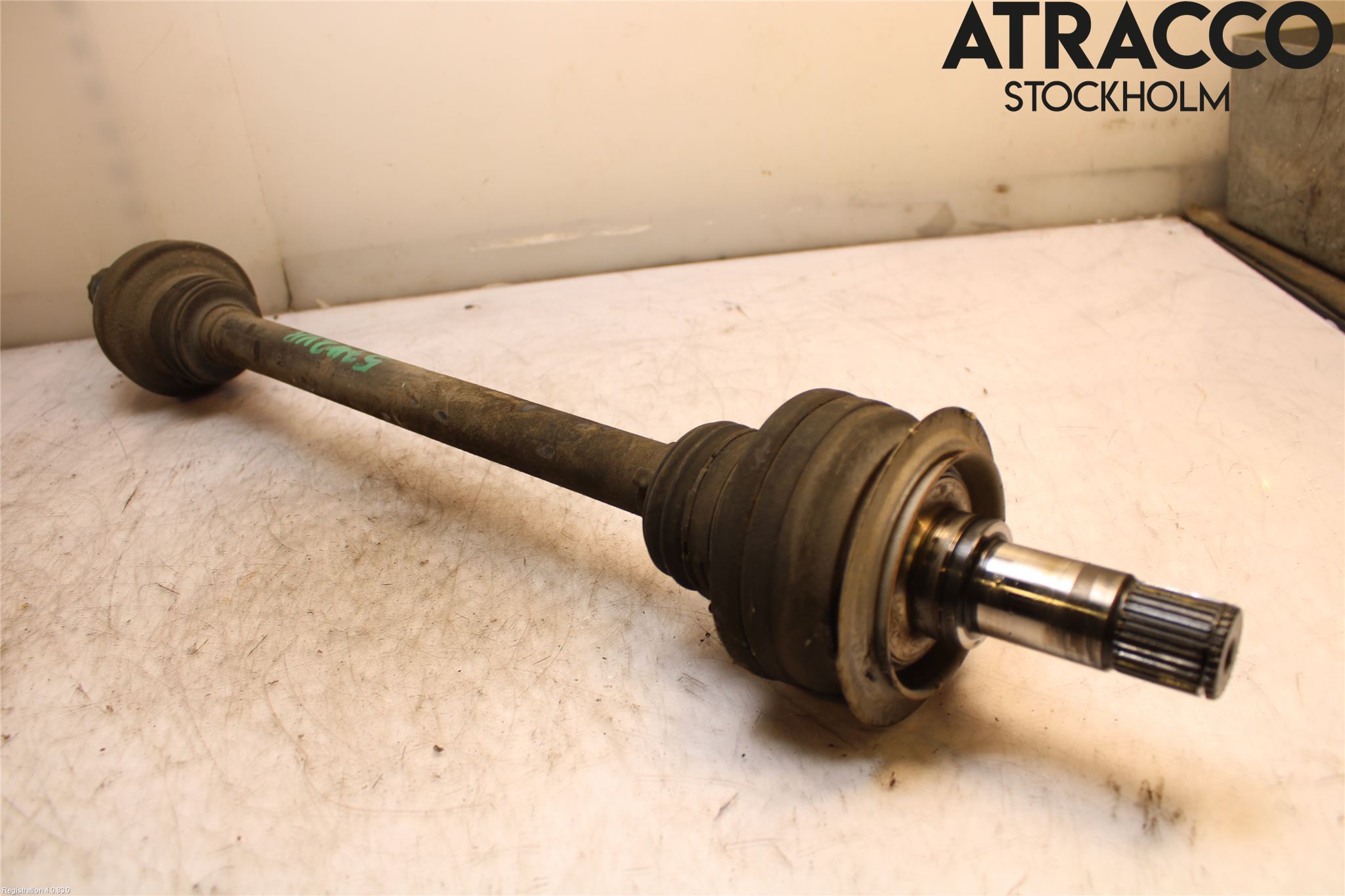 Mercedes-Benz MB E-KLASS (W213) 16-23 Drivaxel Bak Vänster