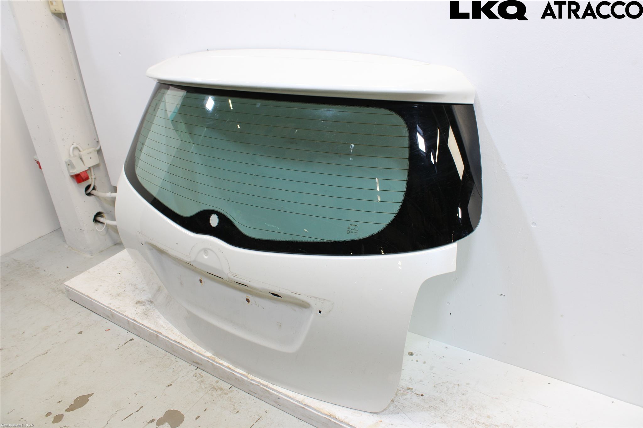 Toyota VERSO 09-18 Baklucka Kombi