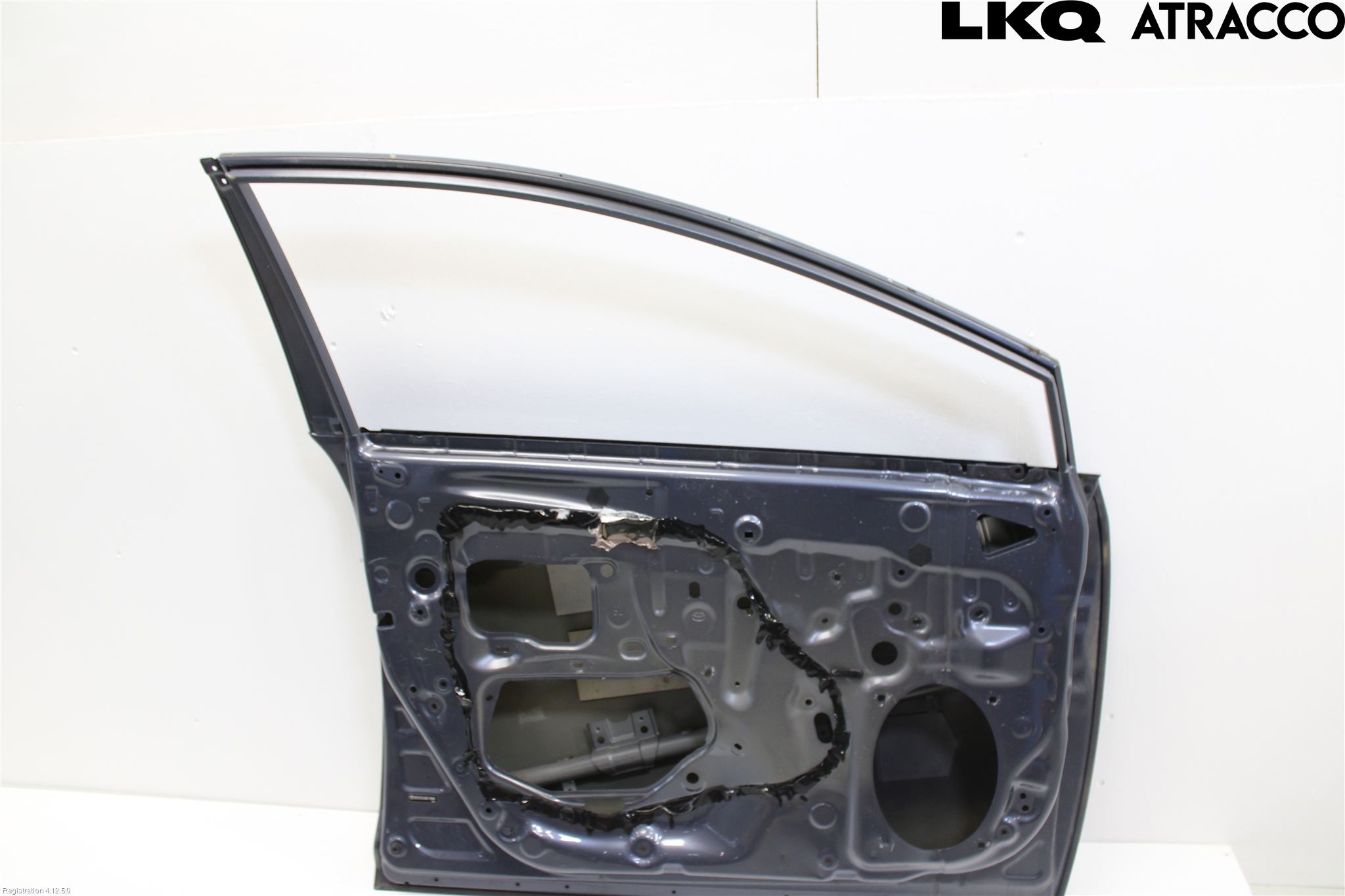 Toyota AVENSIS 09-15 Dörr Fram Vänster