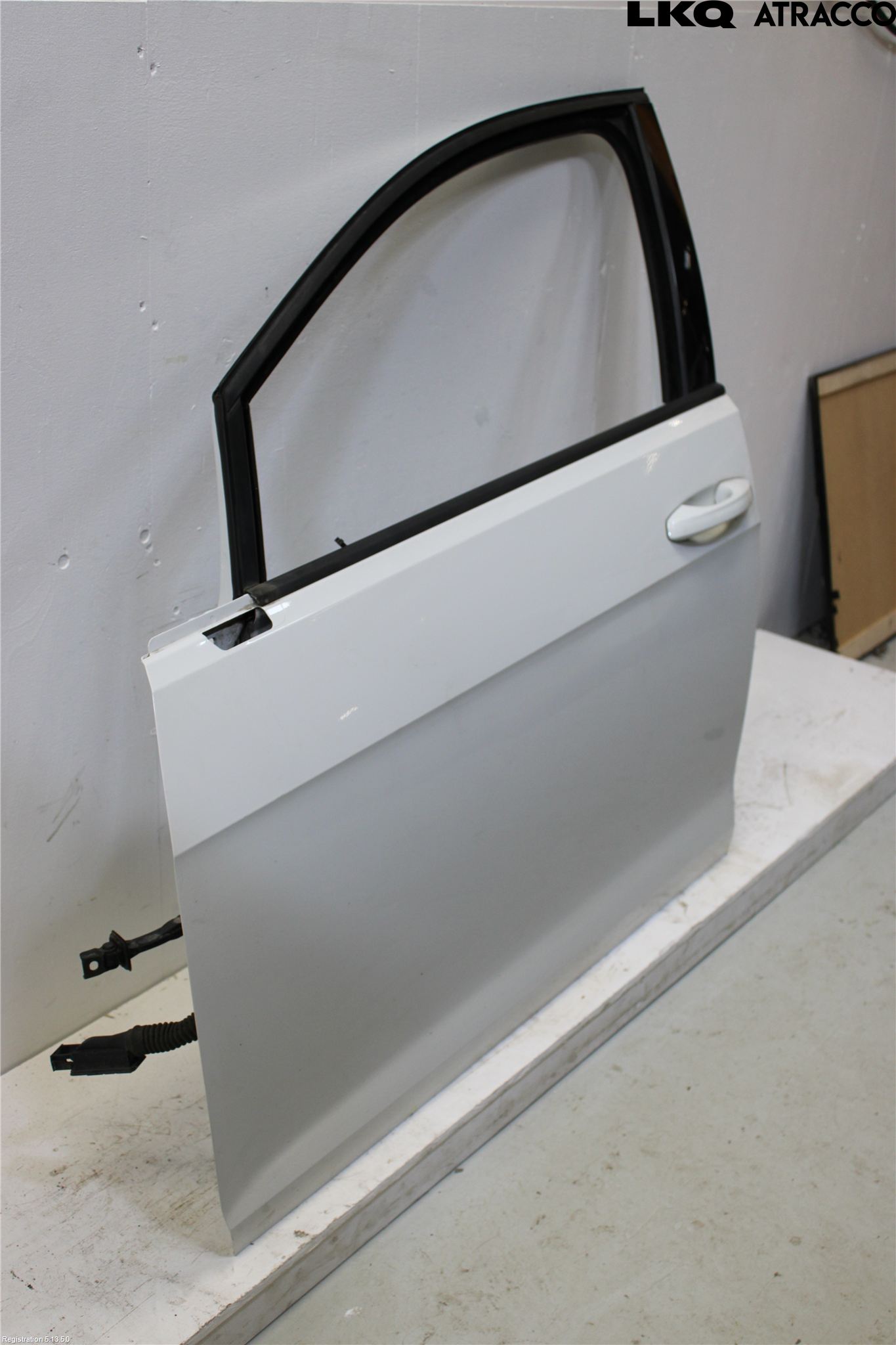 Volkswagen VW GOLF / E-GOLF VII 13-20 Dörr Fram Vänster