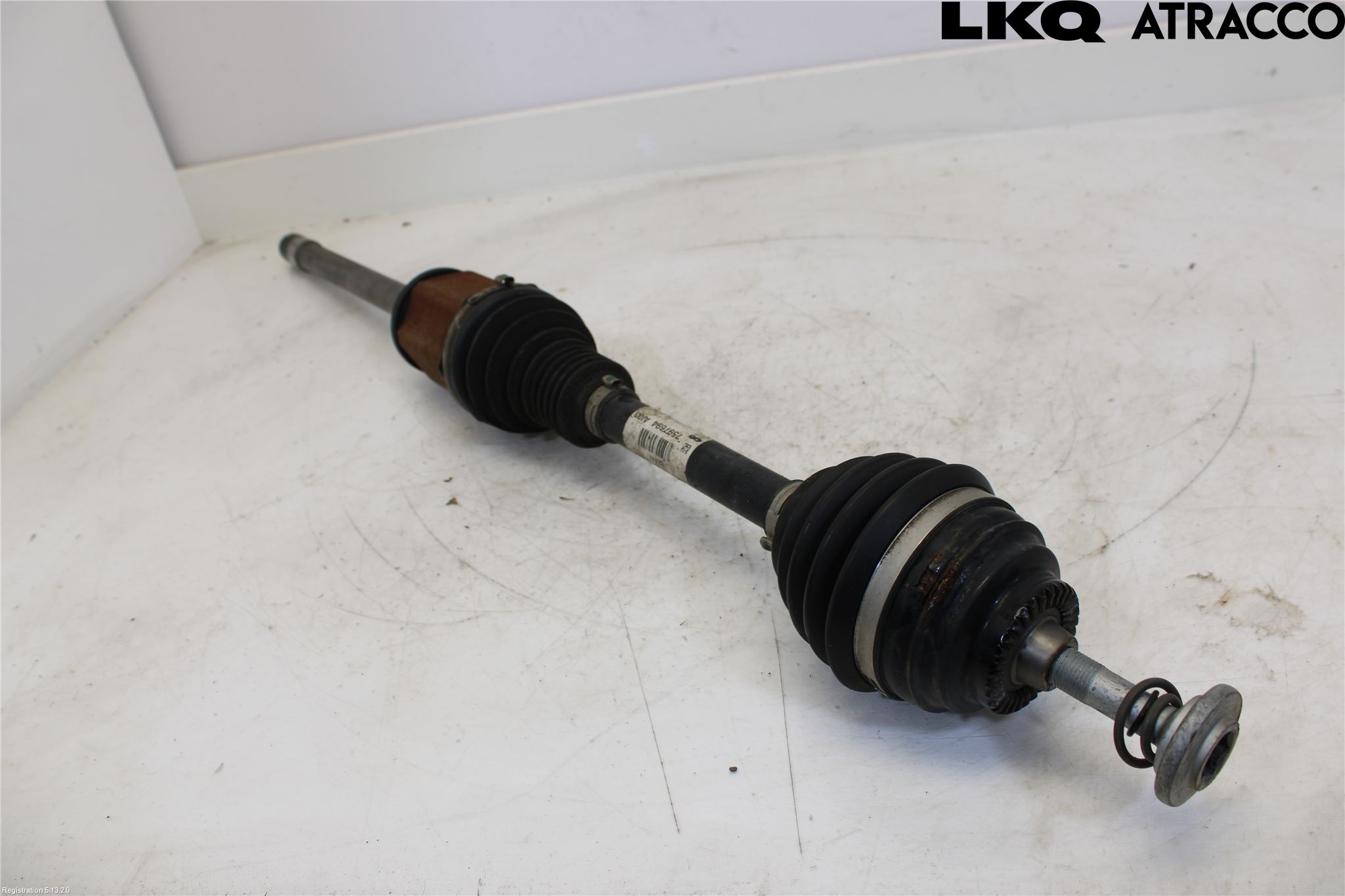 BMW 3 F30/F31/F80 12-19 Drivaxel Fram Höger