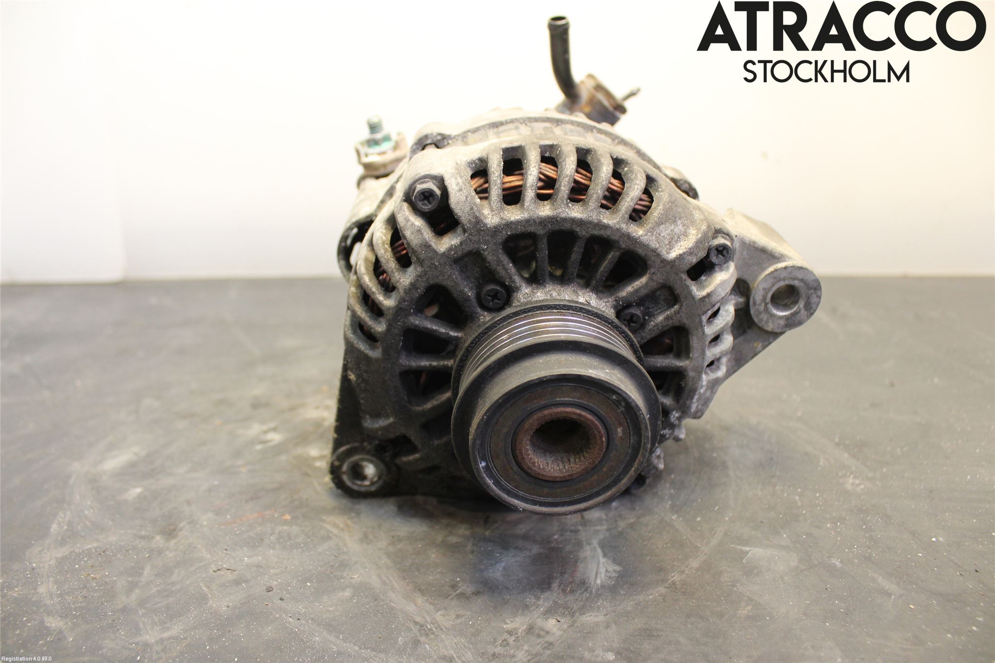 Kia CARNIVAL Generator