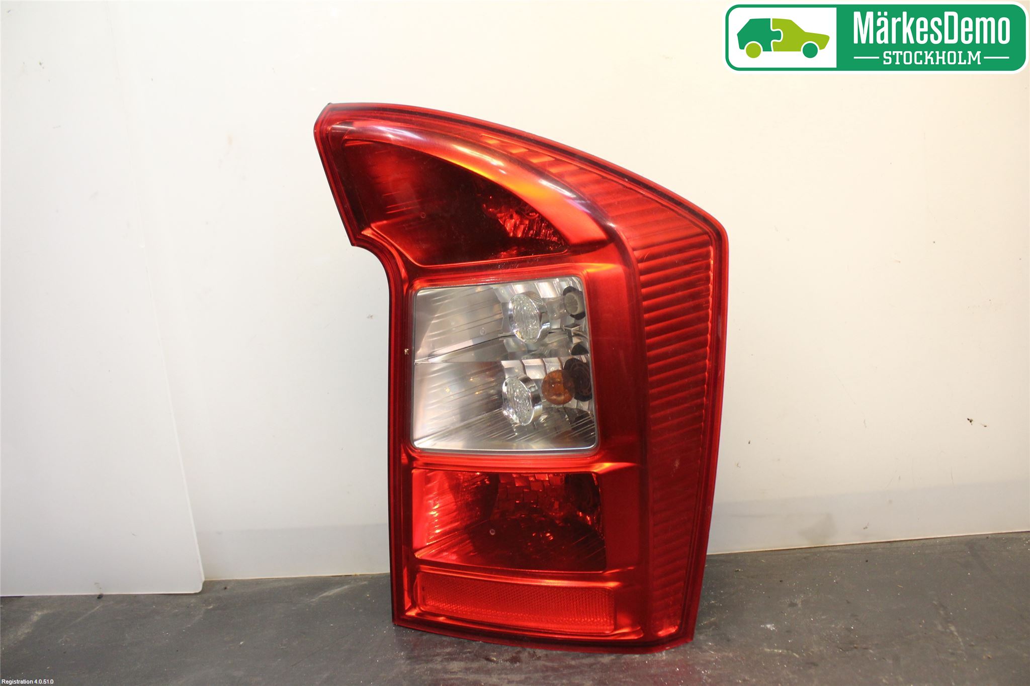 Kia CARENS II 07-12 Bakljus Höger