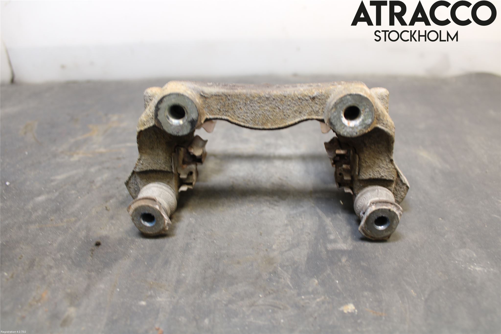 Toyota AURIS 13-19 Bromsokshållare