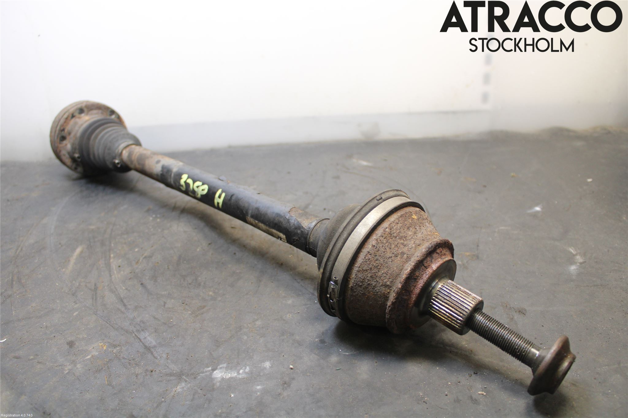 Audi A6/S6     05-11 Drivaxel Fram Höger
