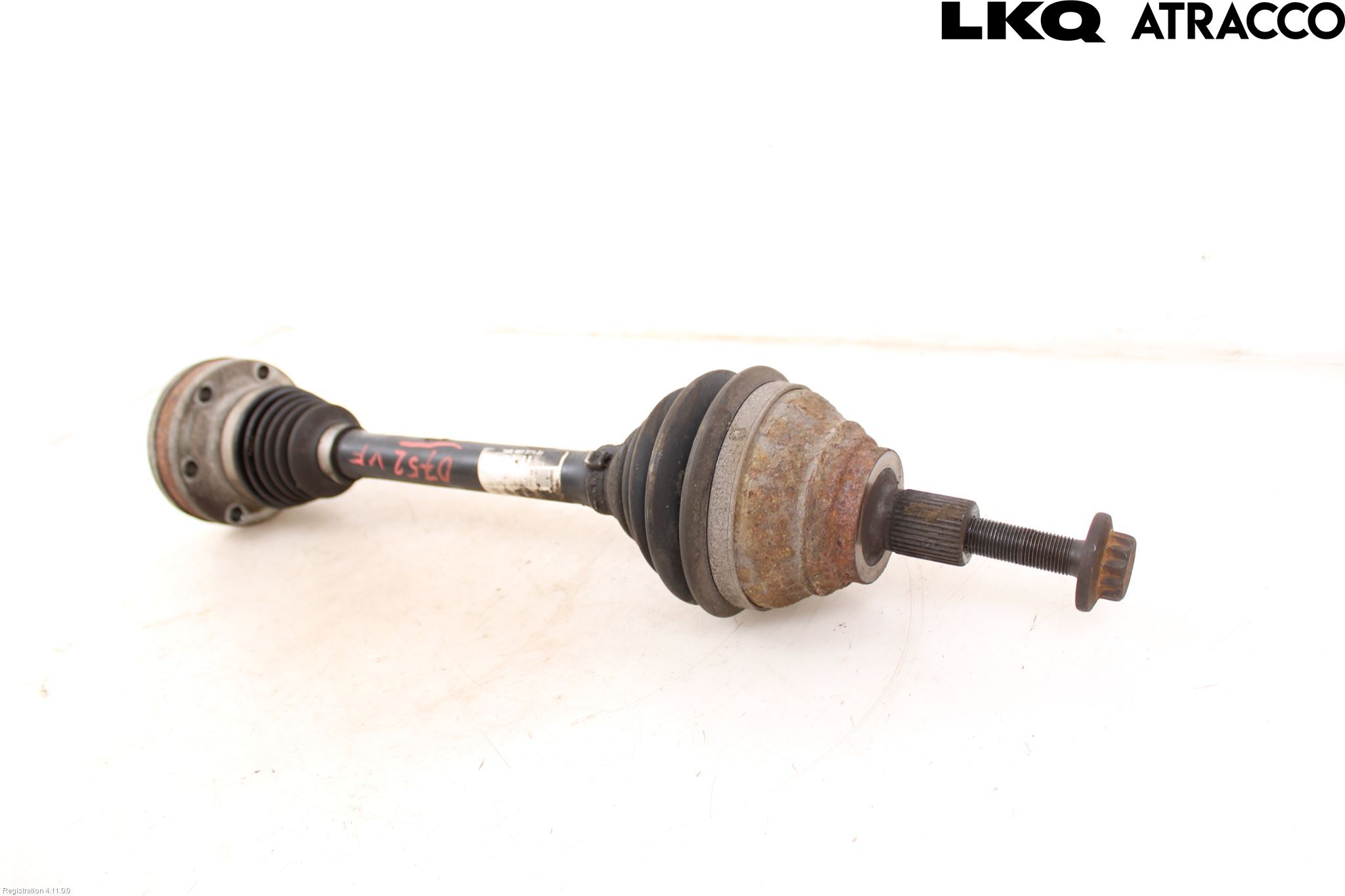 Volkswagen VW PASSAT 05-11 Drivaxel Fram Vänster
