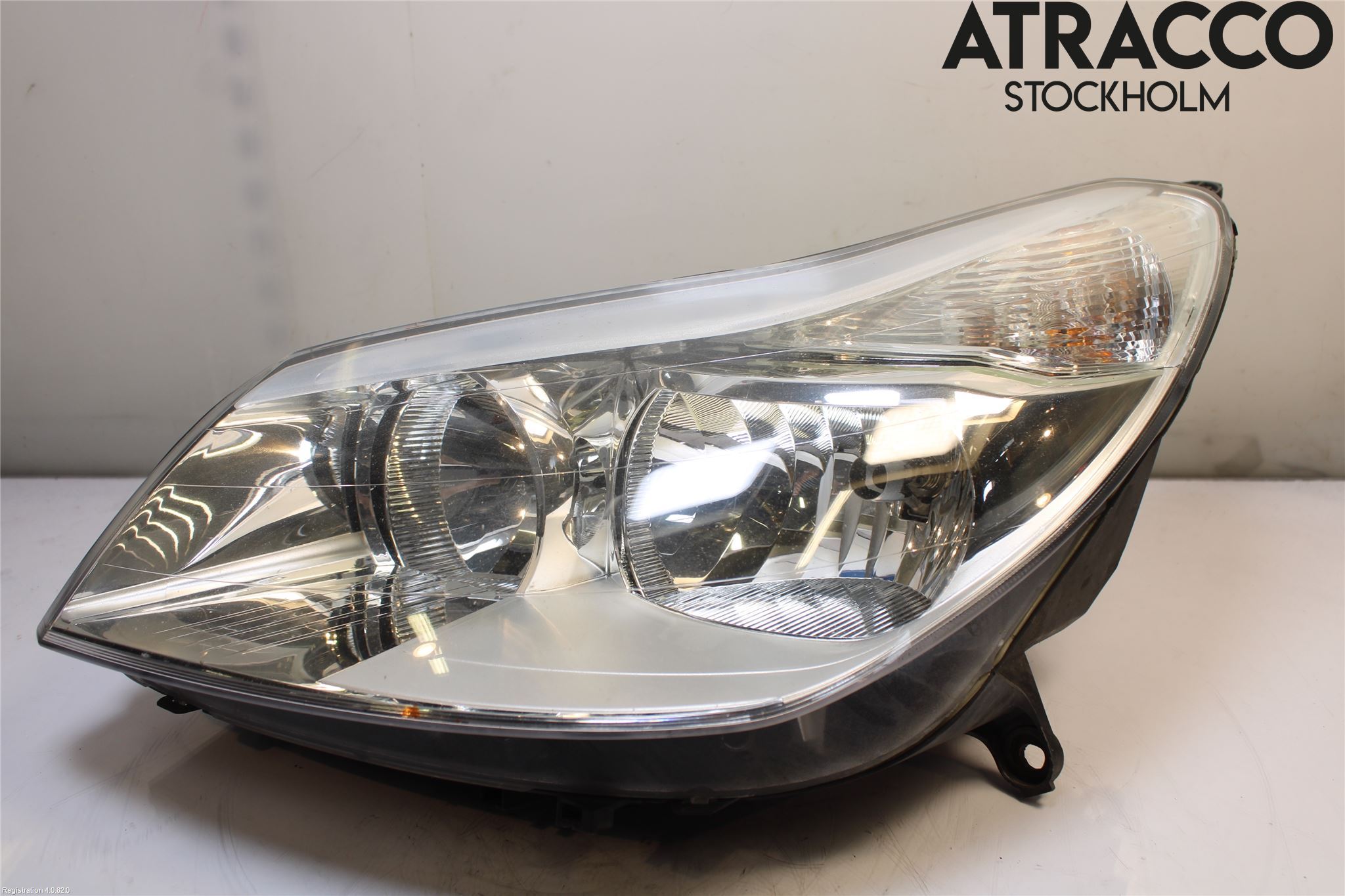 Citroen C5     05-08 Strålkastare Vänster