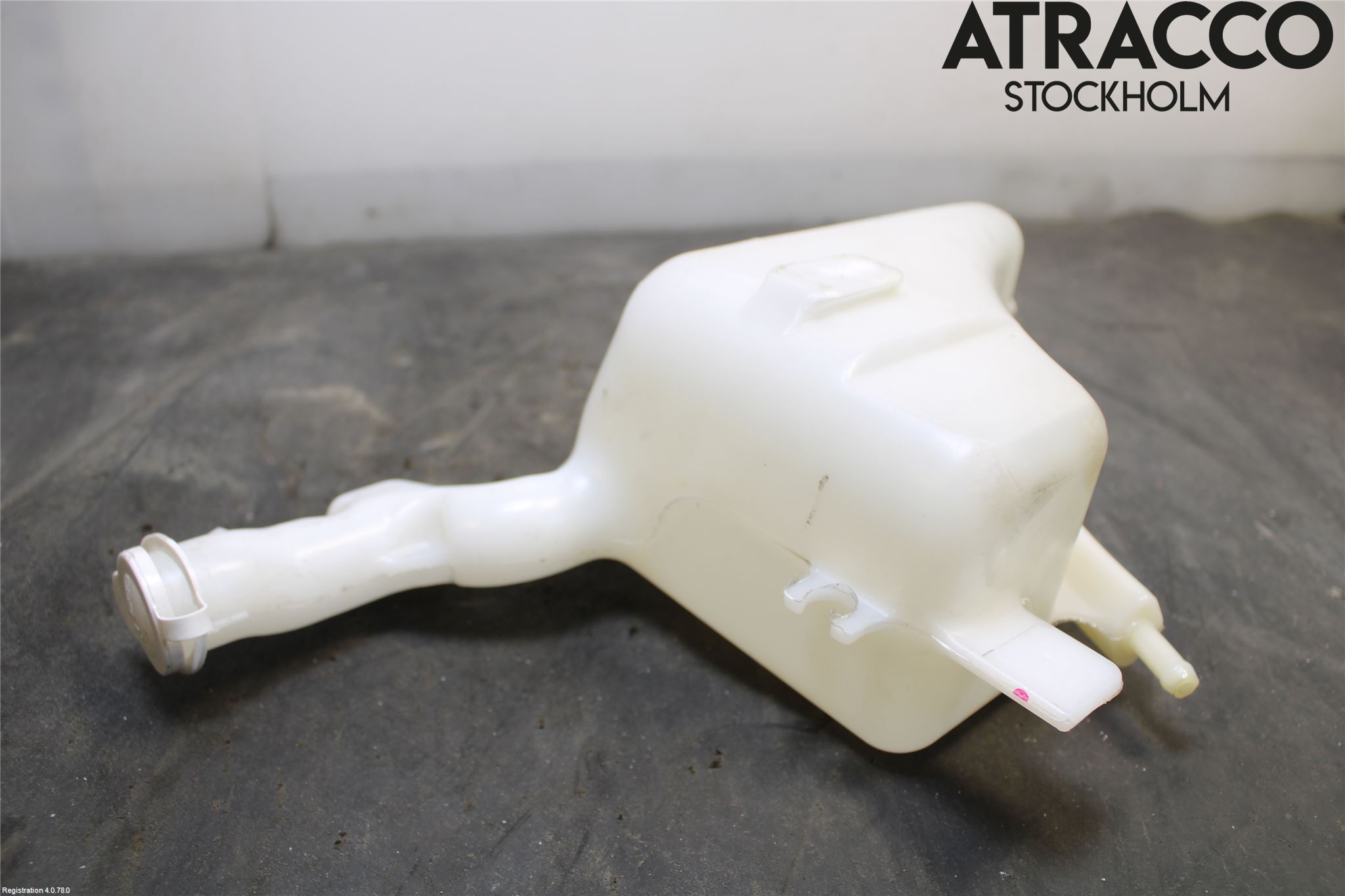 Mitsubishi OUTLANDER 13-21 Expansionstank