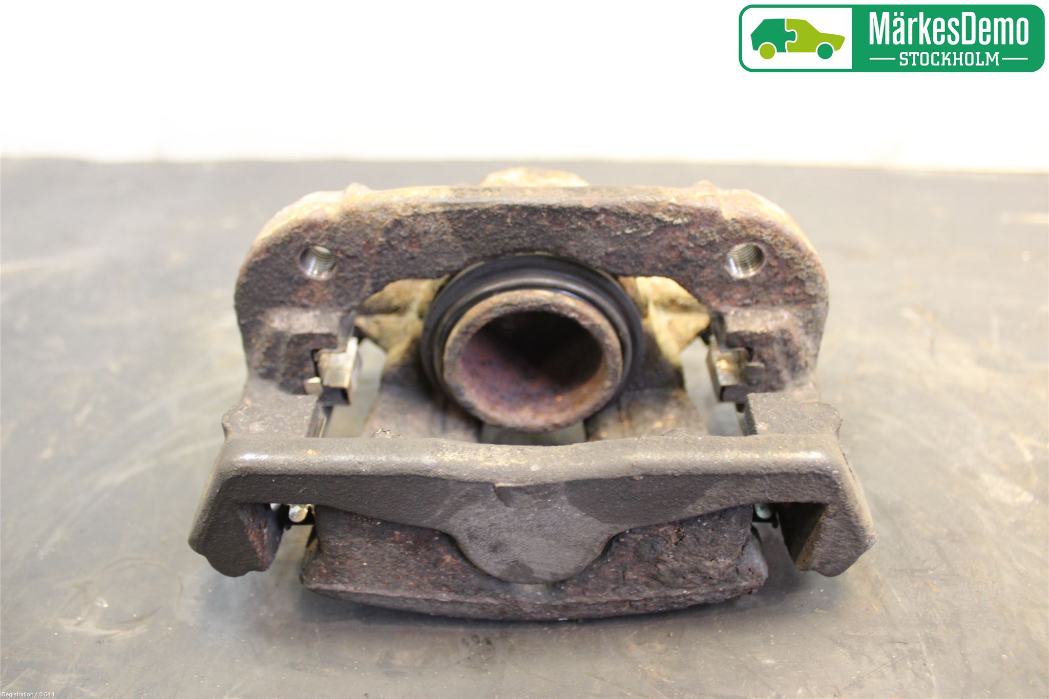 BMW 1 E87/81 5D/3D 03-11 Bromsok Fram Höger