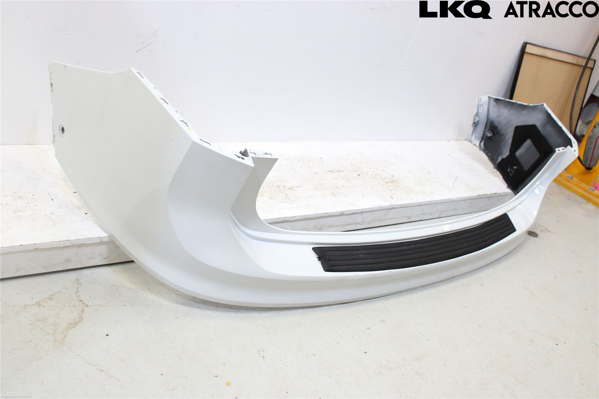Volkswagen VW TIGUAN 16-24 Stötfångarbeklädnad Bak