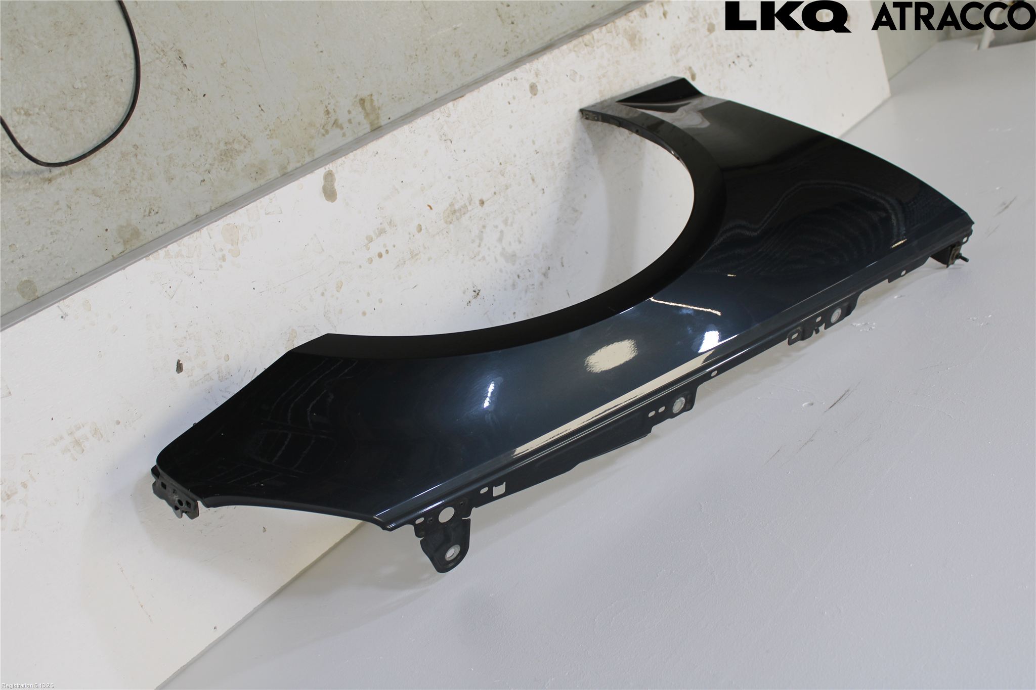 Audi A4/S4 B9 16-19 Skärm Fram Höger