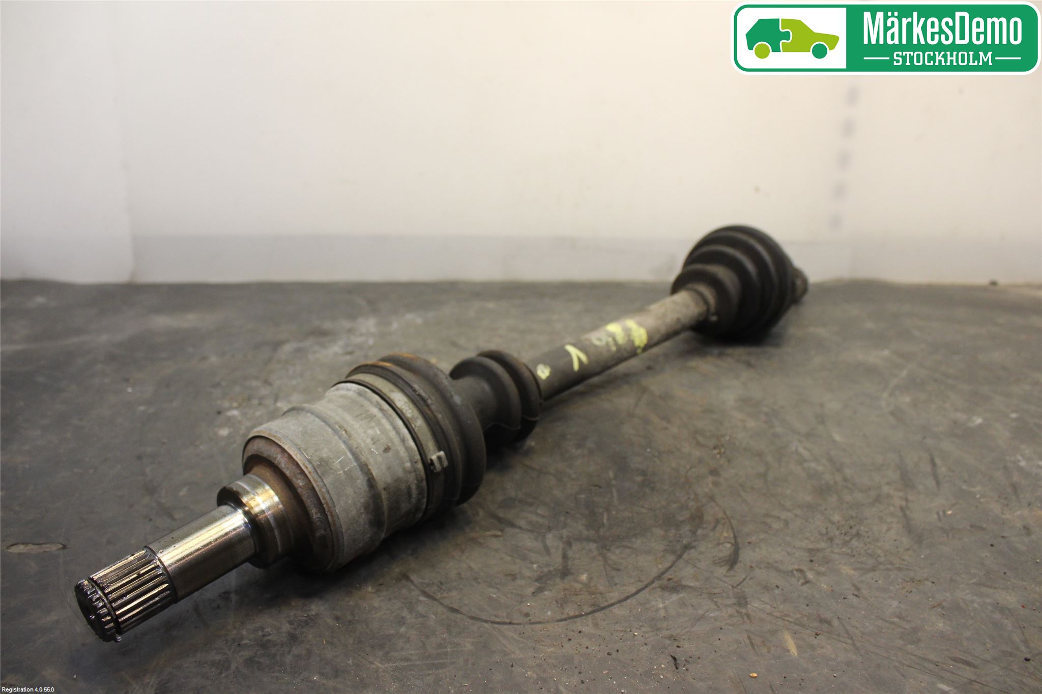 Volvo 460 90-96 Drivaxel Fram Vänster