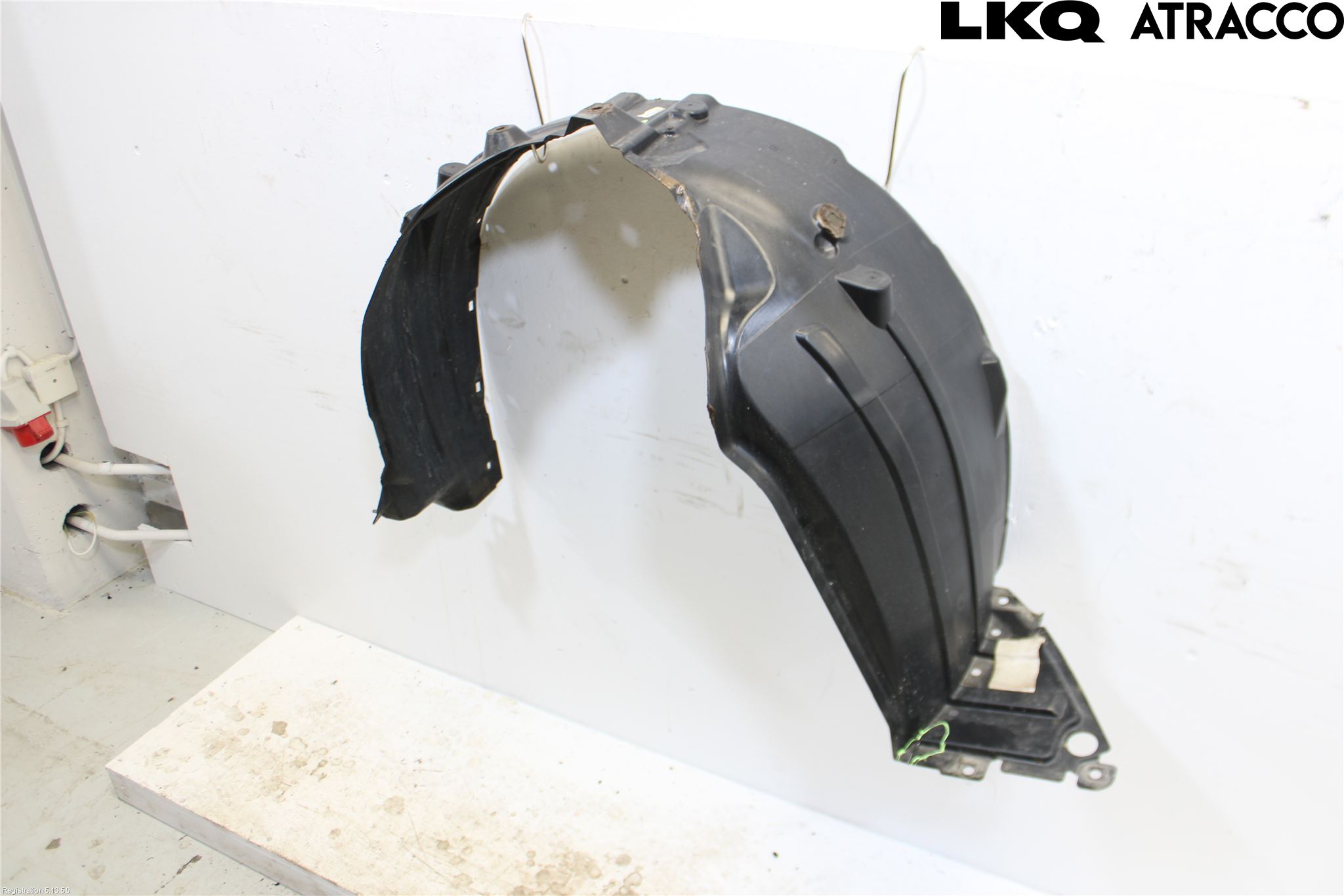 Toyota AYGO X AB70 22- Skärm Inner