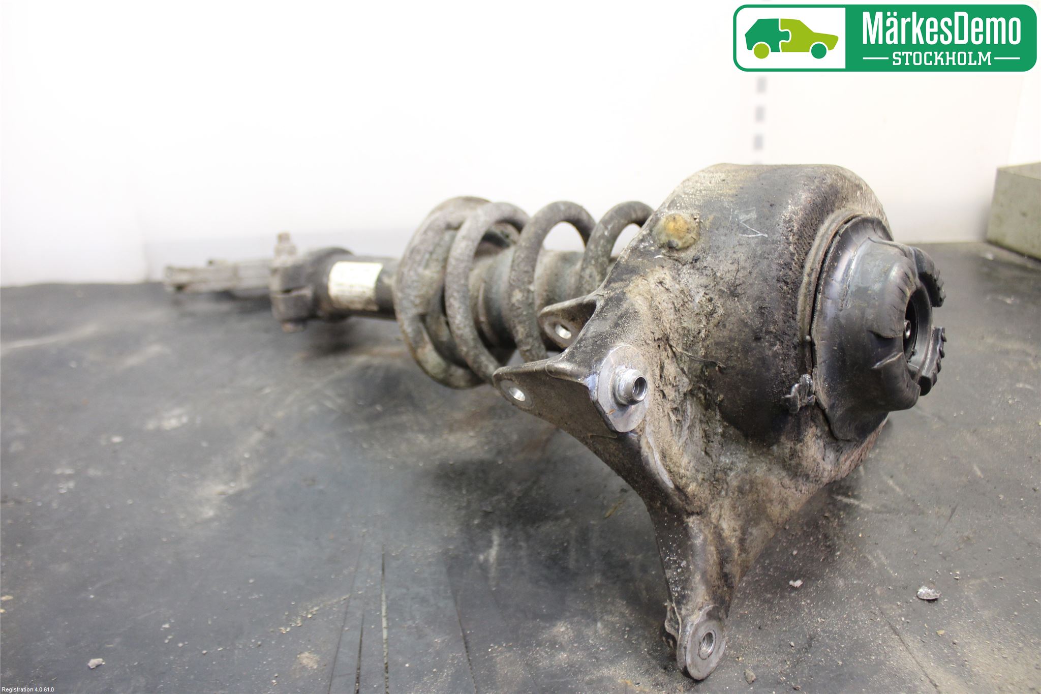 Audi Q5 09-16 Fjäderben Fram Höger