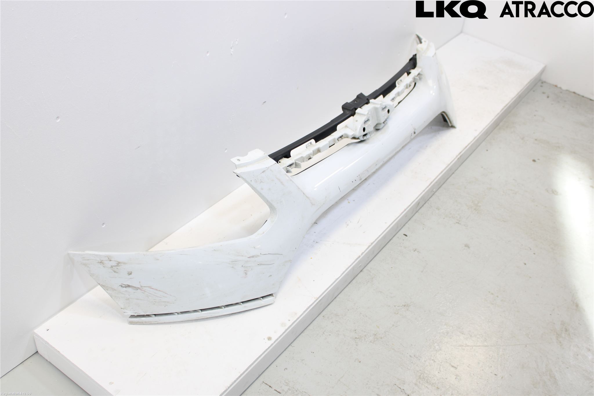 Ford TRANSIT SKÅP/BUSS 14-22 Stötfångardel Fram Mitt