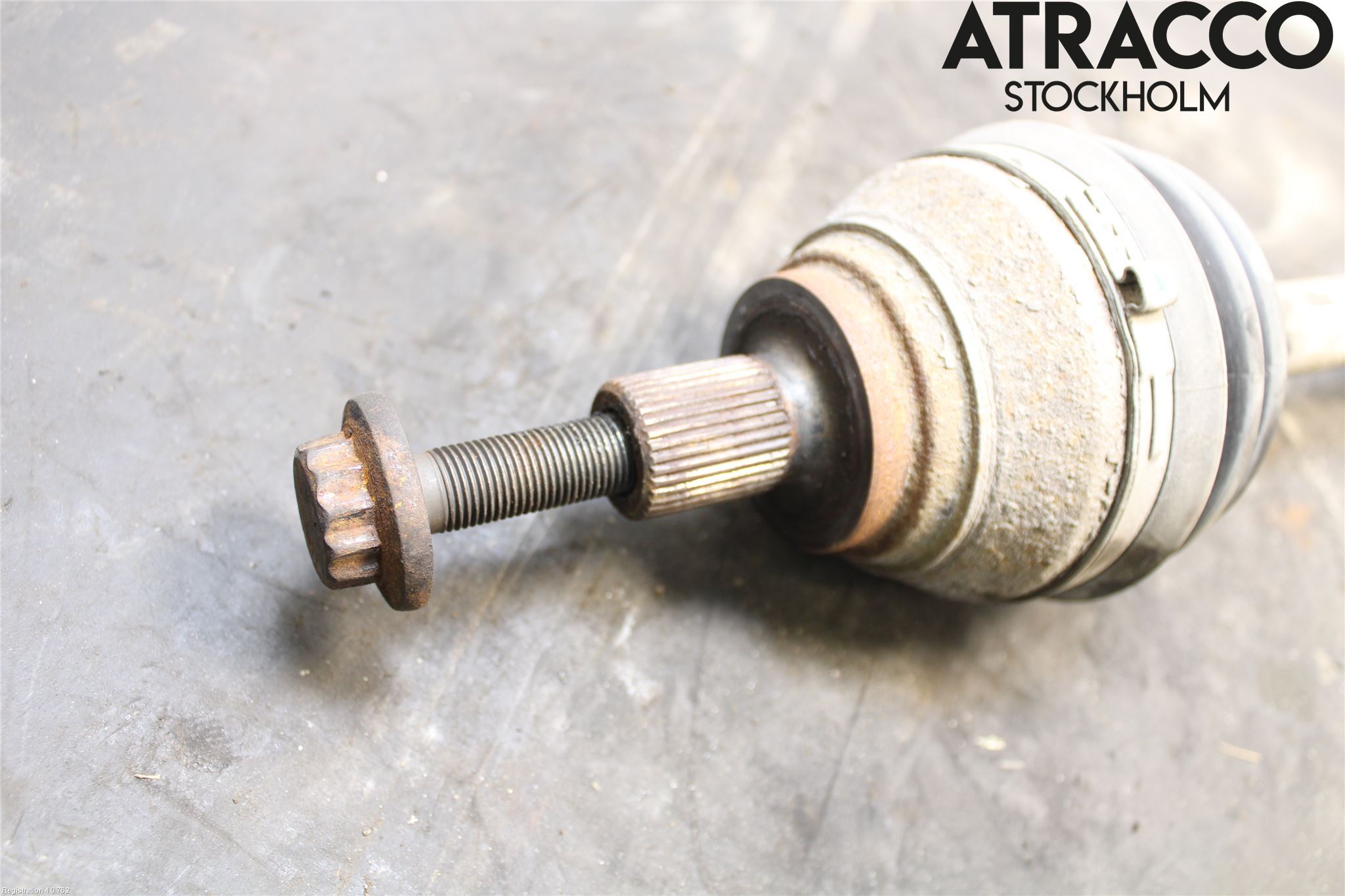 Volkswagen VW GOLF VI 09-13 Drivaxel Fram Vänster