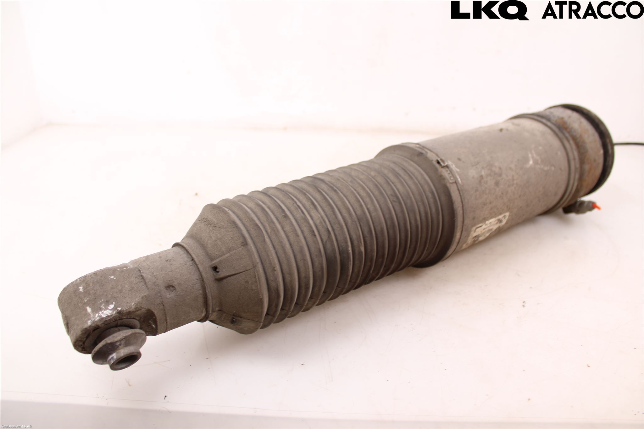 BMW 7 E65/66    00-08 Fjäderben Bak Vänster