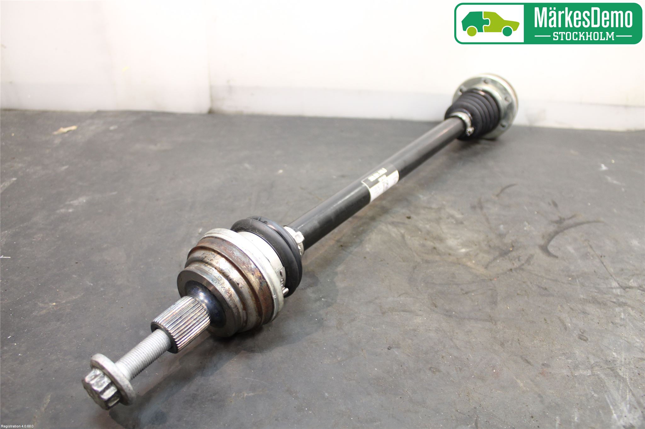 Skoda KODIAQ 17-24 Drivaxel Bak Vänster