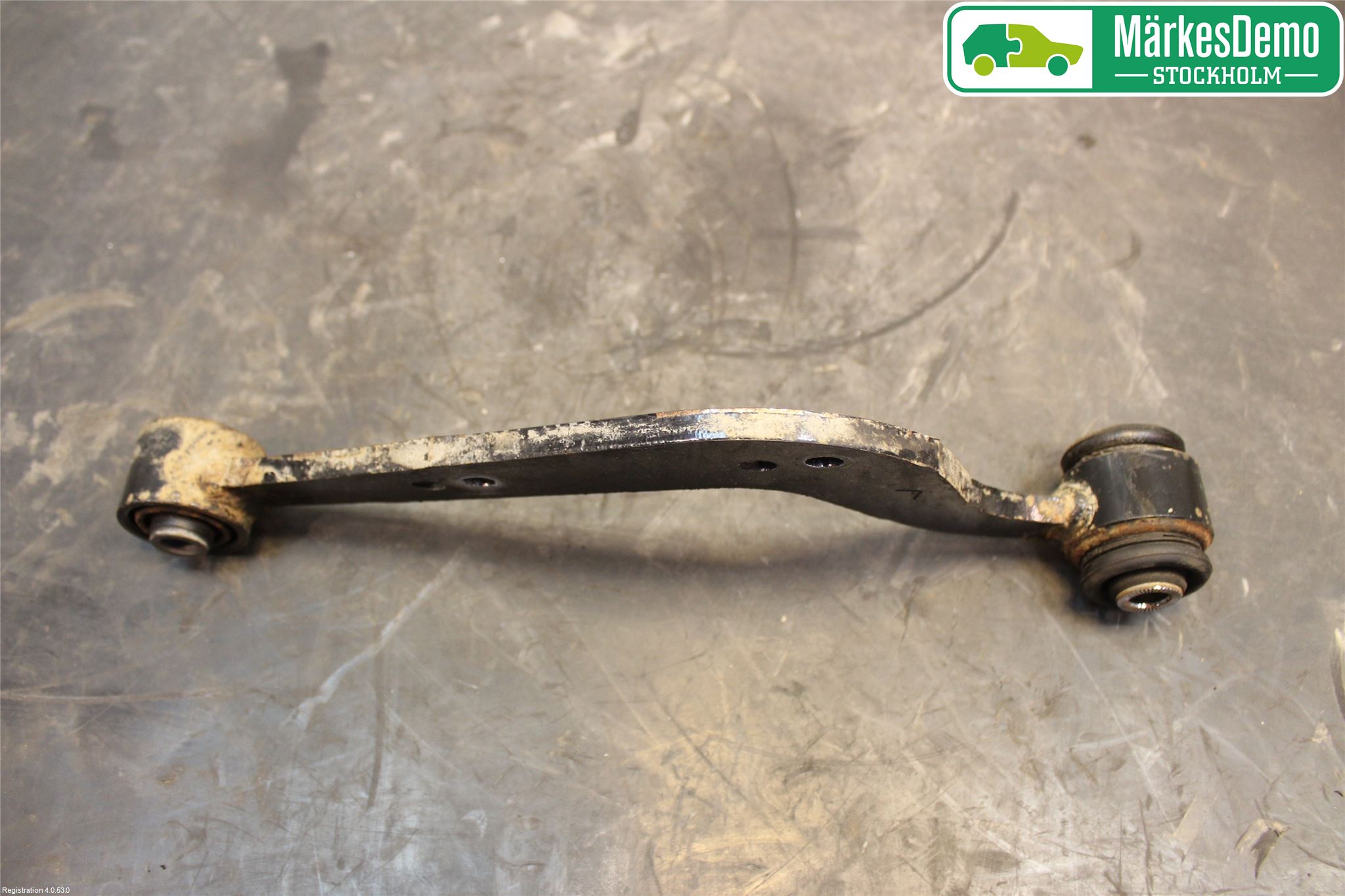 Toyota RAV4 13-18 Bärarm Bak Vänster