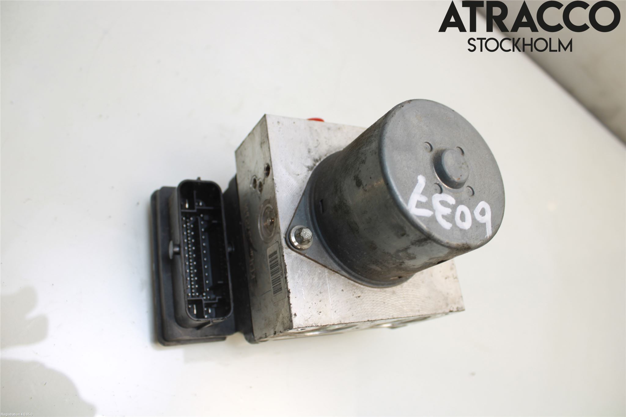 Volkswagen VW PASSAT 11-14 Abs Hydraulaggregat