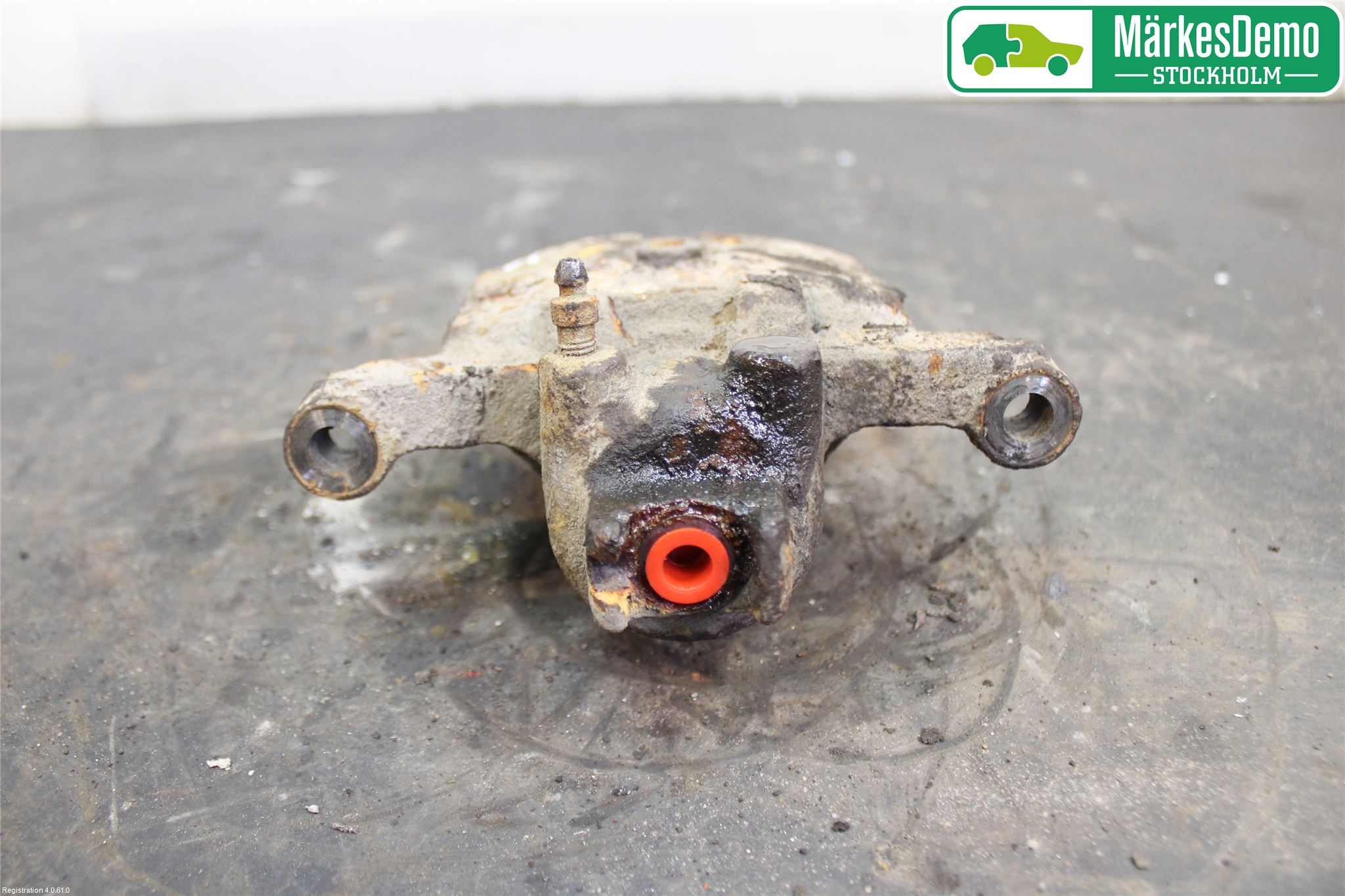 Subaru IMPREZA II  01-02 Bromsok Bak Höger