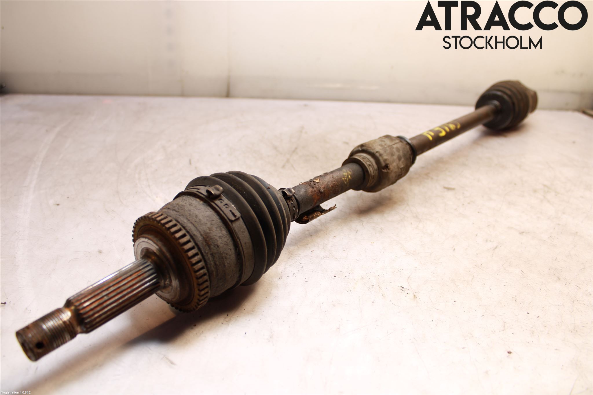 Hyundai i20 PB 09-14 Drivaxel Fram Höger