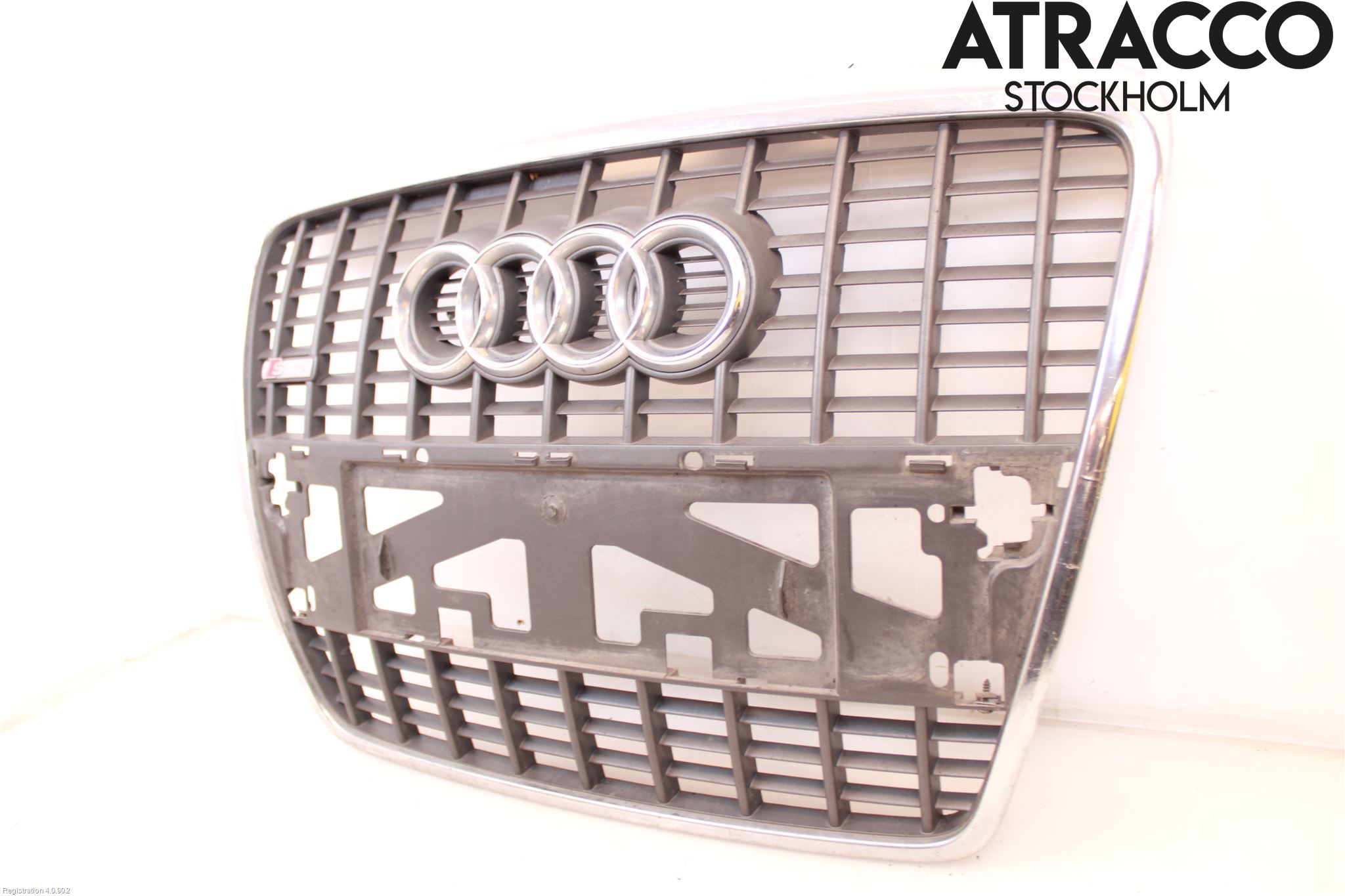 Audi A6/S6     05-11 Grill Komp